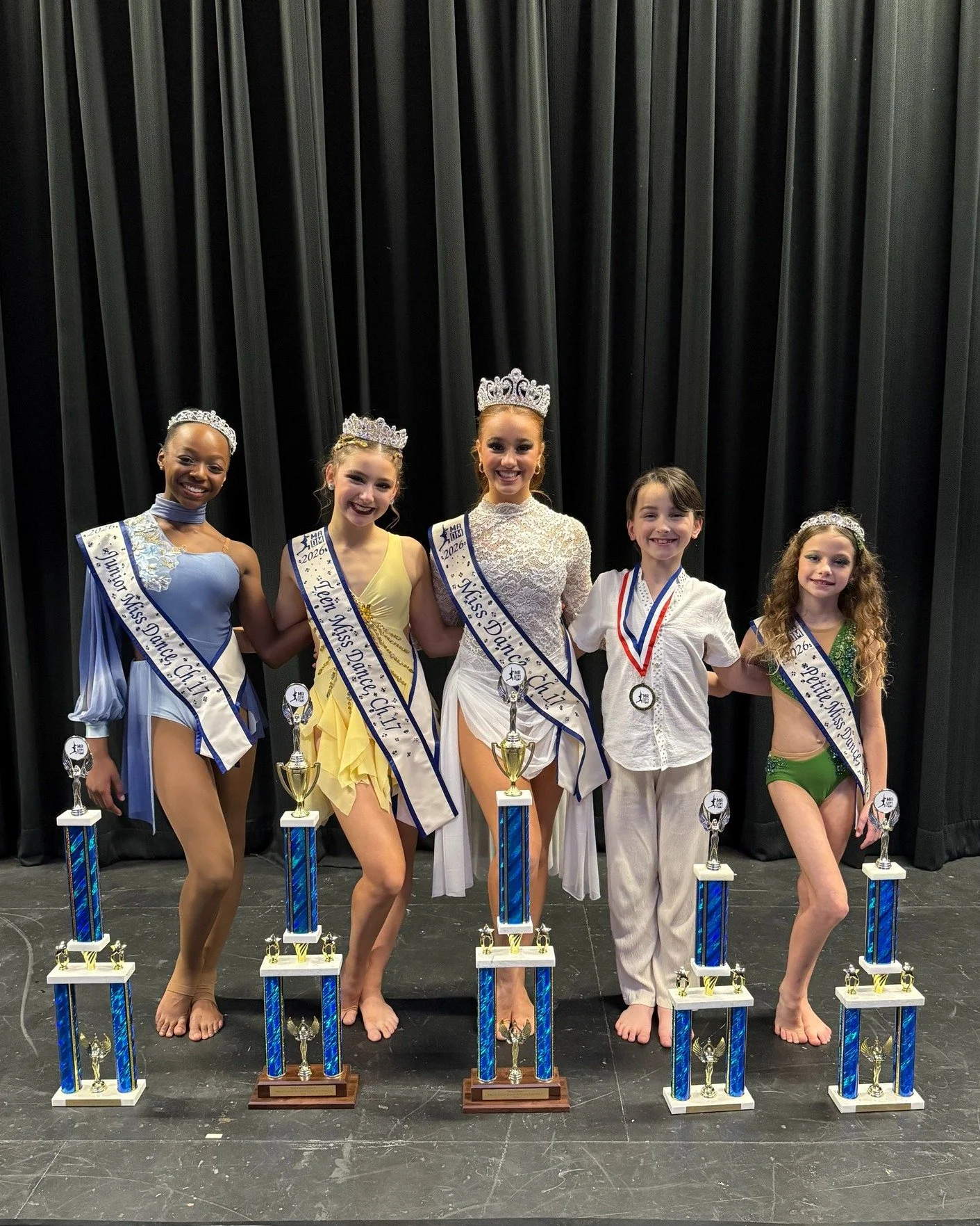 Congratulations to our 2026 MADM Title Winners! We can't wait to cheer you on at Nationals 😊🎉👑🏅 @dmanational 

Left to Right:
Junior Miss Dance: Grace Elizabeth Douglas; Teacher: Pam Schrier; Teacher of Recognition: Charlene Jackson
Teen Miss Dan