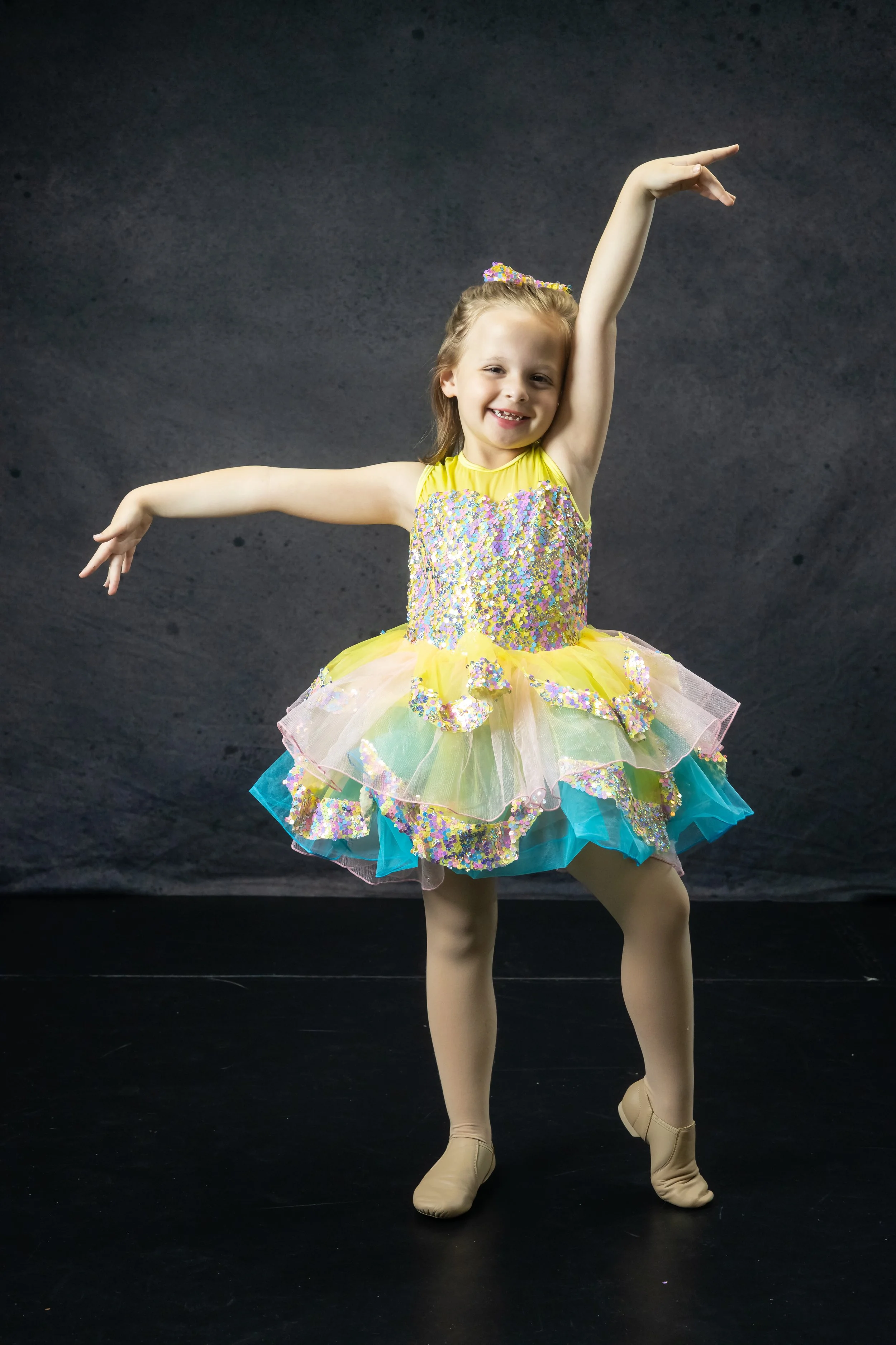 jazz dancer looking cute