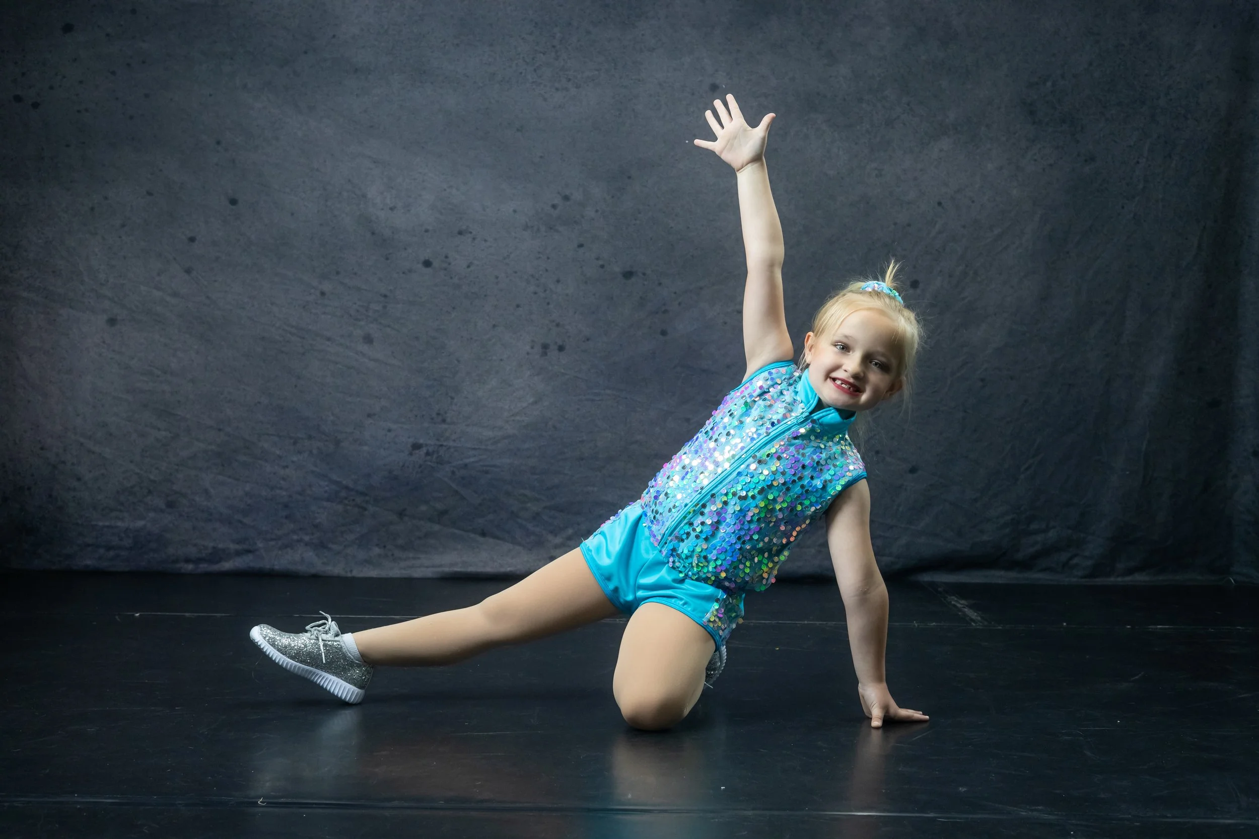 Junior hip hop dancer showing some cool moves