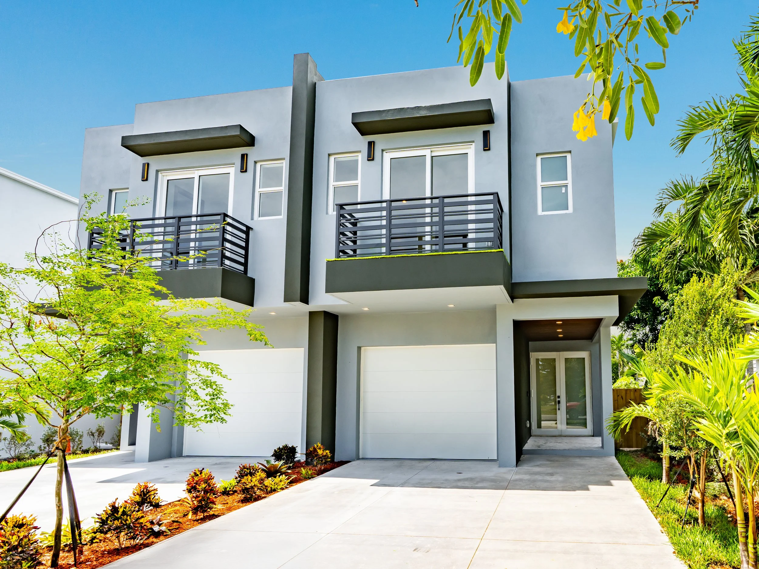 06. 721 SW 7th Ave Exterior.JPG