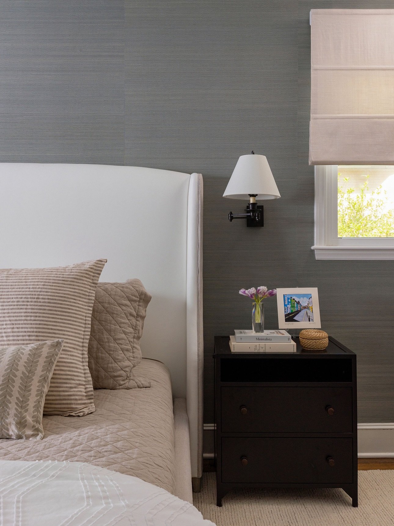 Slow mornings and soft sheets &mdash; a Sunday well spent in the coziest corner of home ☀️ 

Photography: @heather_ison 

.
#grassclothwallpaper #primarybedroom #cltinteriordesign #charlotteinteriordesign #cltdesign #charlottehomes