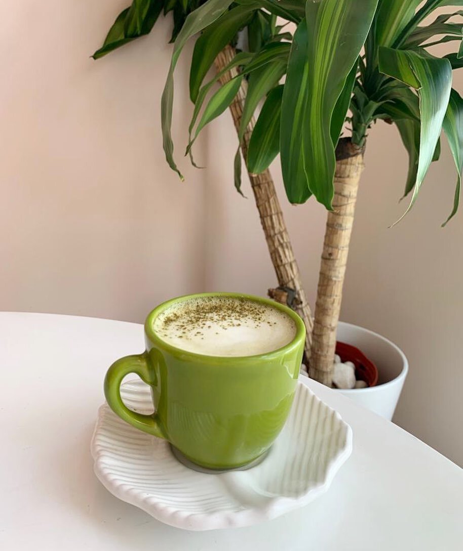 Now serving Matcha Latte 🍵
Hot or Iced, either way it is delicious and a great option for those looking for a non-coffee drink 🤍
.
.
.
#matcha #latte #coffeeshop #cafe