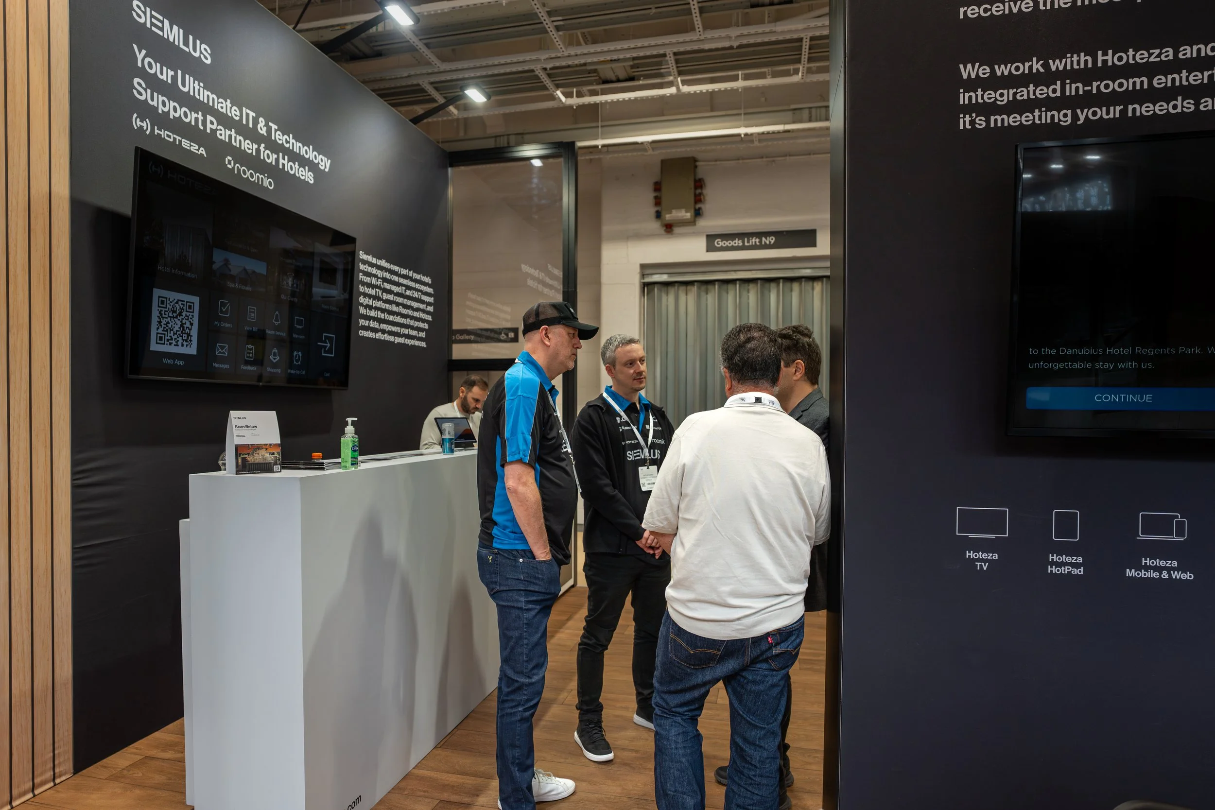 BRAD_SIEMLUS_EVENT-107.jpg