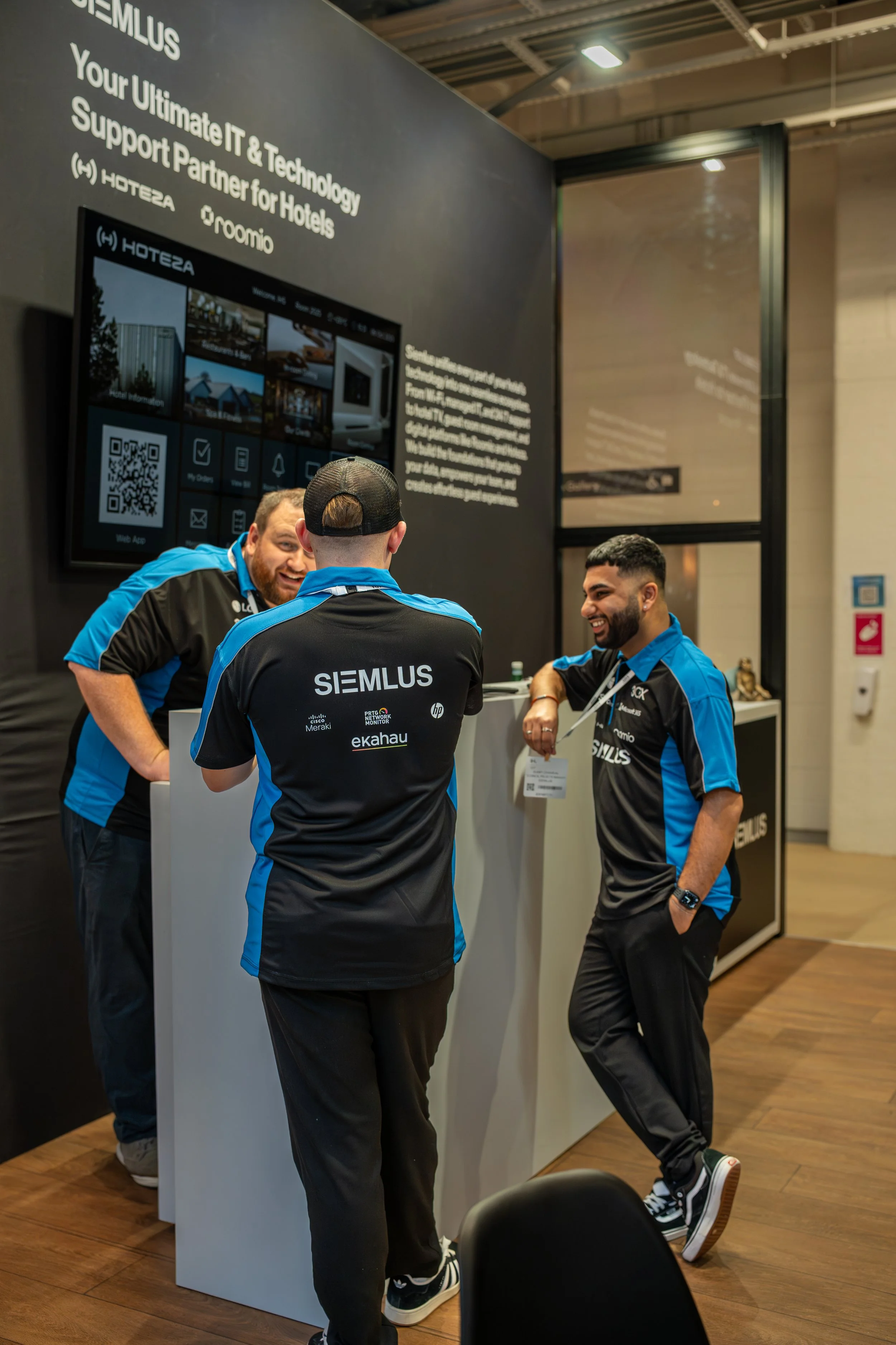 BRAD_SIEMLUS_EVENT-90.jpg