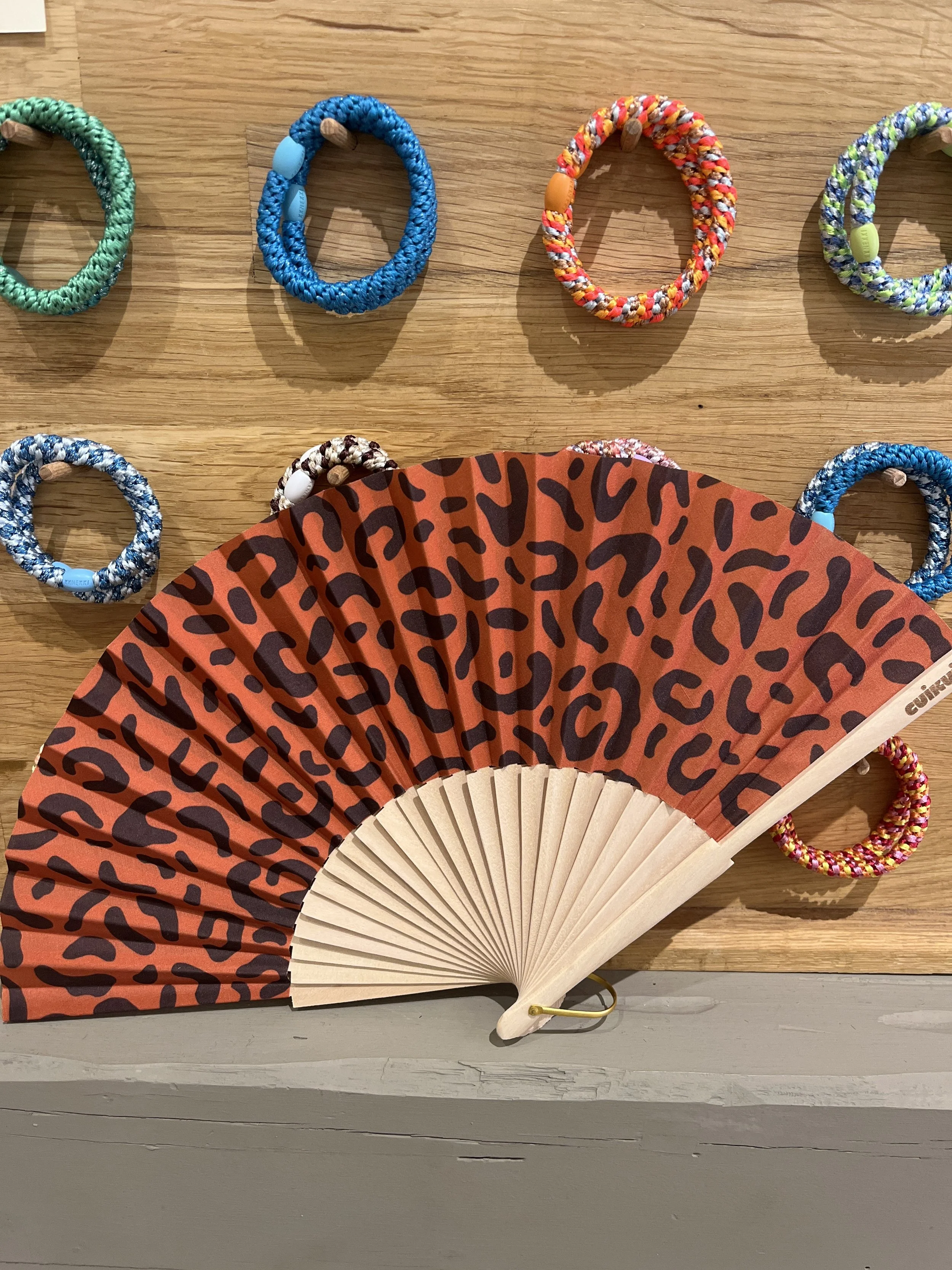 Eventail Dark Léopard