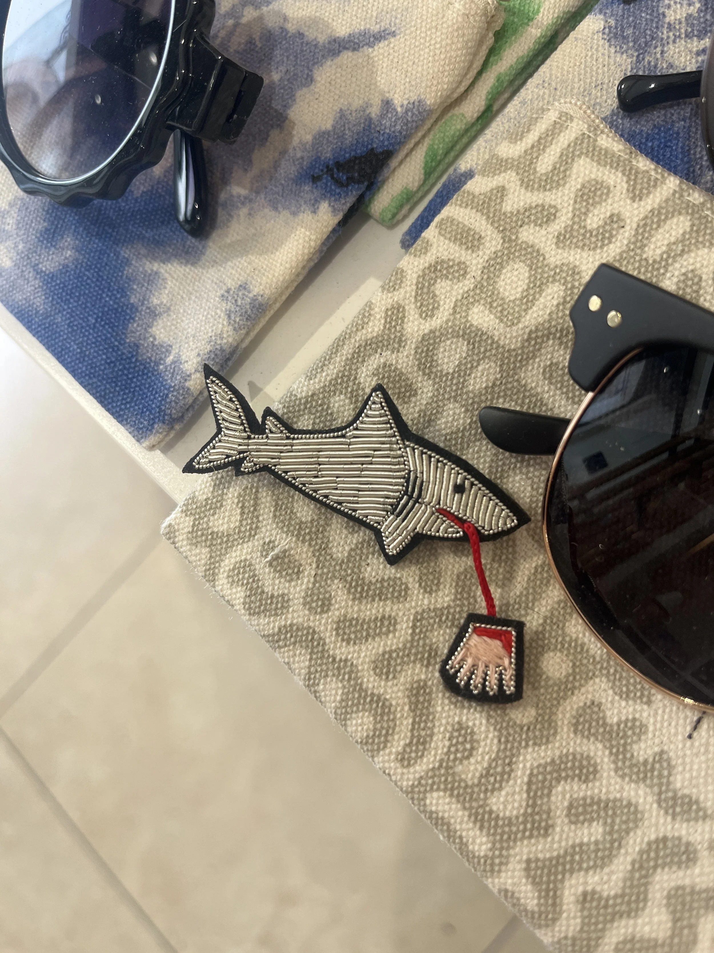 Broche Requin