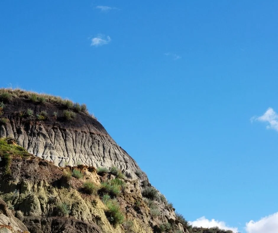 Gooseberry Badlands Scenic Places in Wyoming — Meeteetse Visitor Center