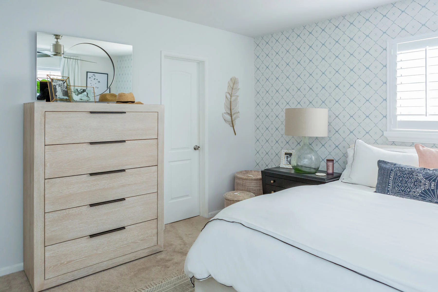 4240NEOakland-102-E.jpg