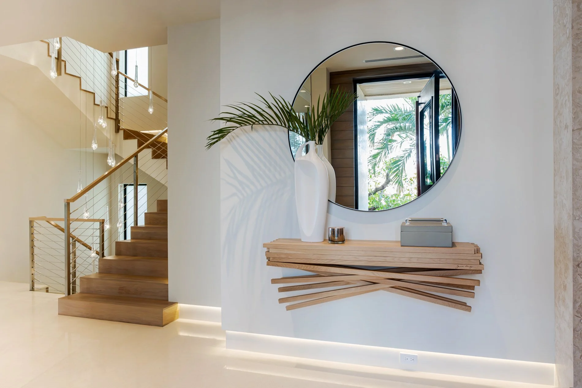 24-4521-Entrance-005-LR.jpg