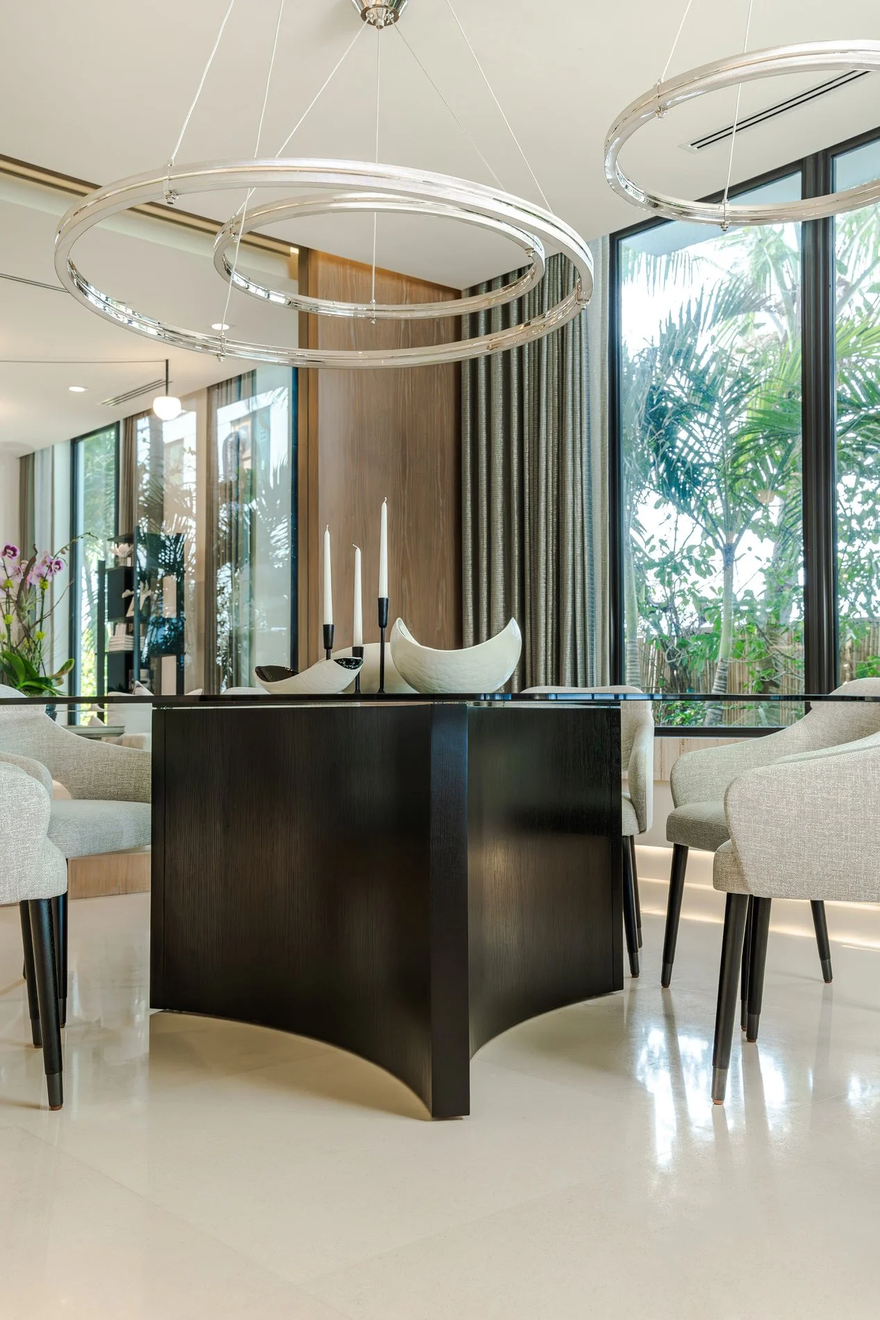 24-4521-DiningB-024-LR.jpg