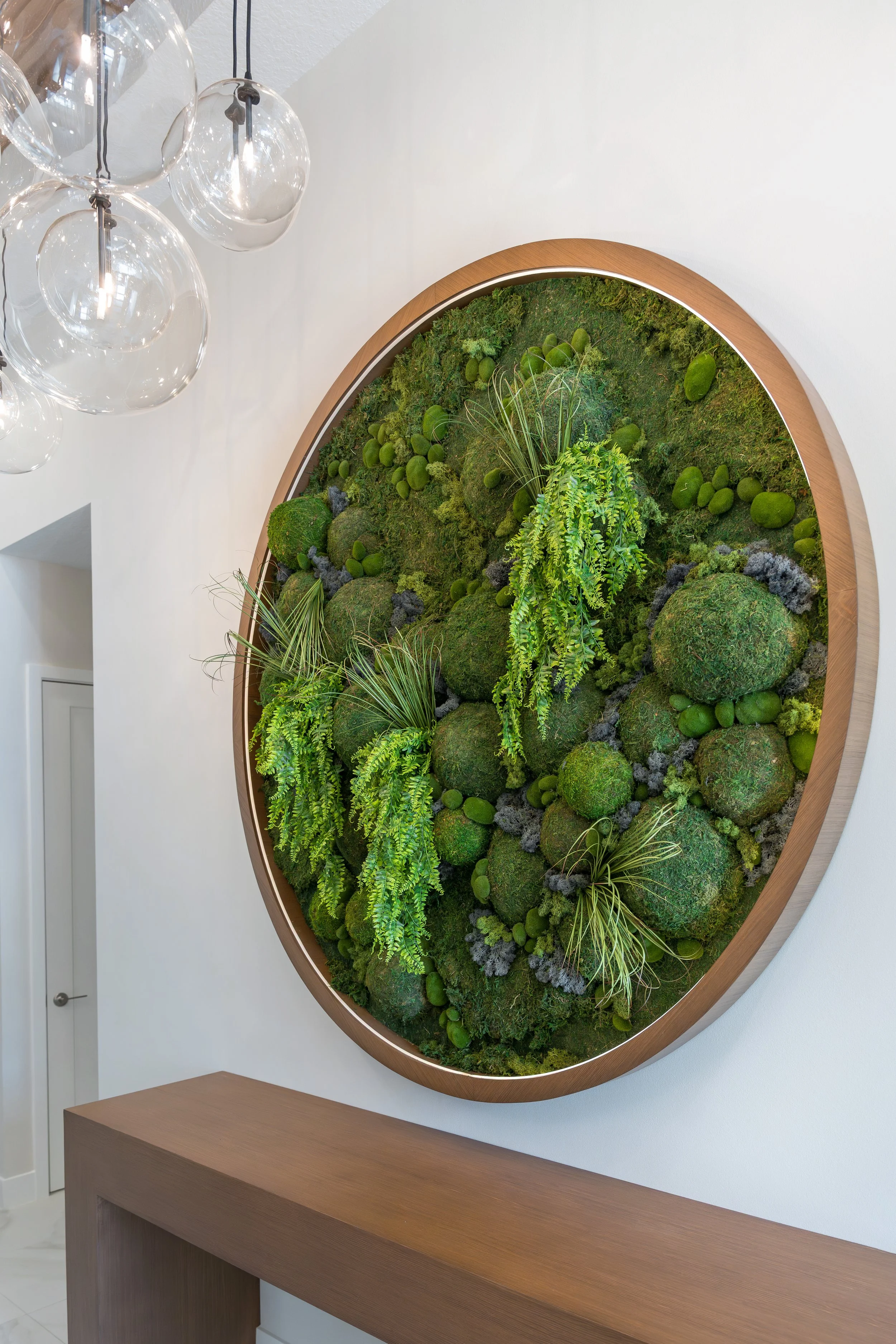 8288Essex_Foyer_010.jpg