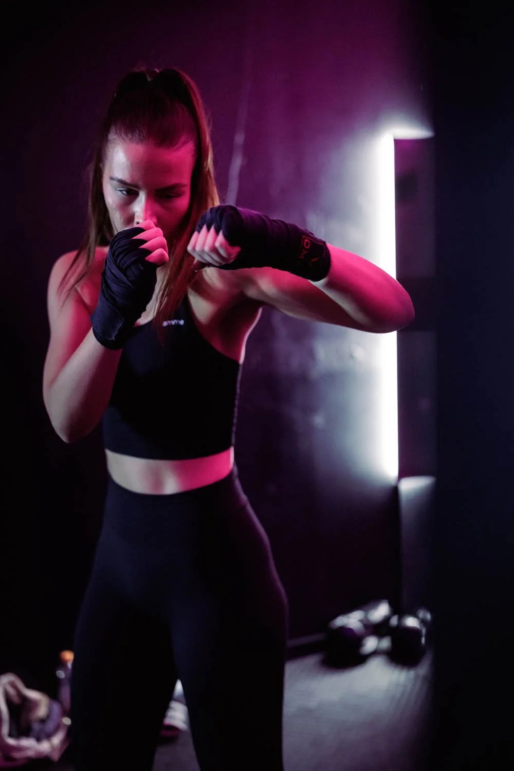 Nyrkkeily kuuluu myös naisille!