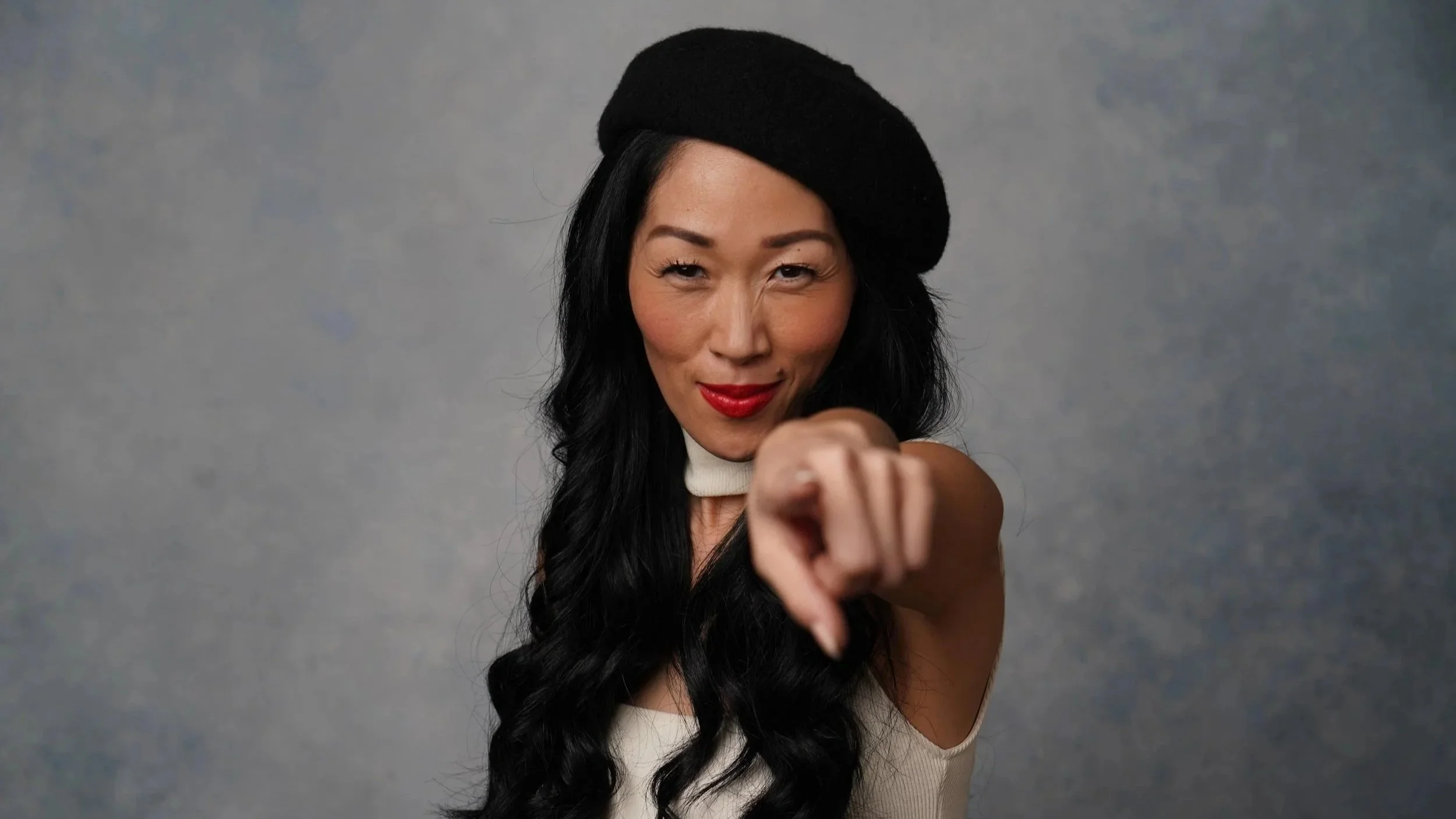 How to Choose Your Professional Headshot Outfit