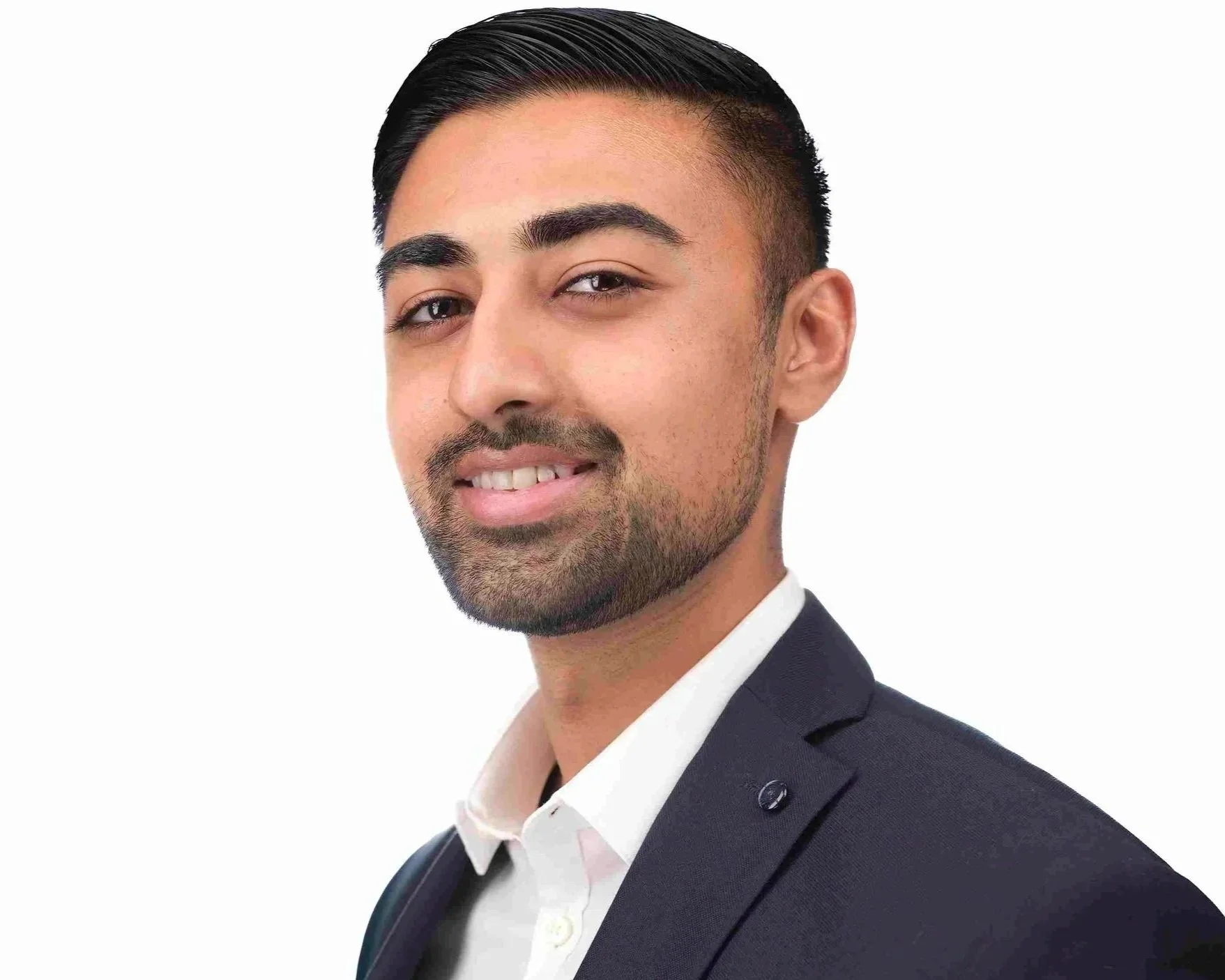 Cleveland Wealth Managers: Why Consistent Advisor Headshots Matter