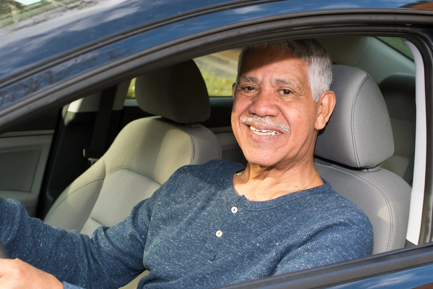 man_in_car-resize.jpg