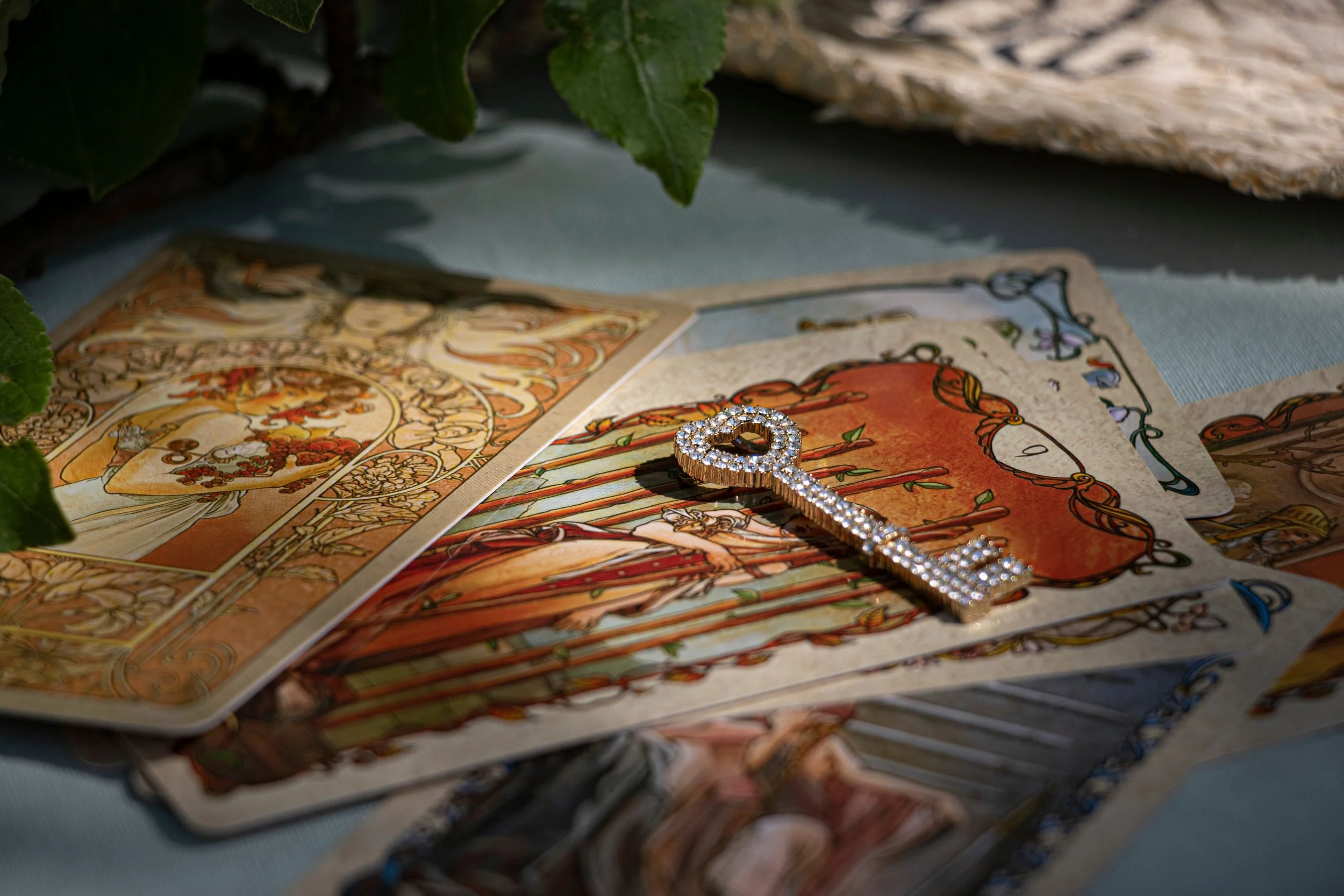 Tarot and Oracle Card Reading Workshop&nbsp;