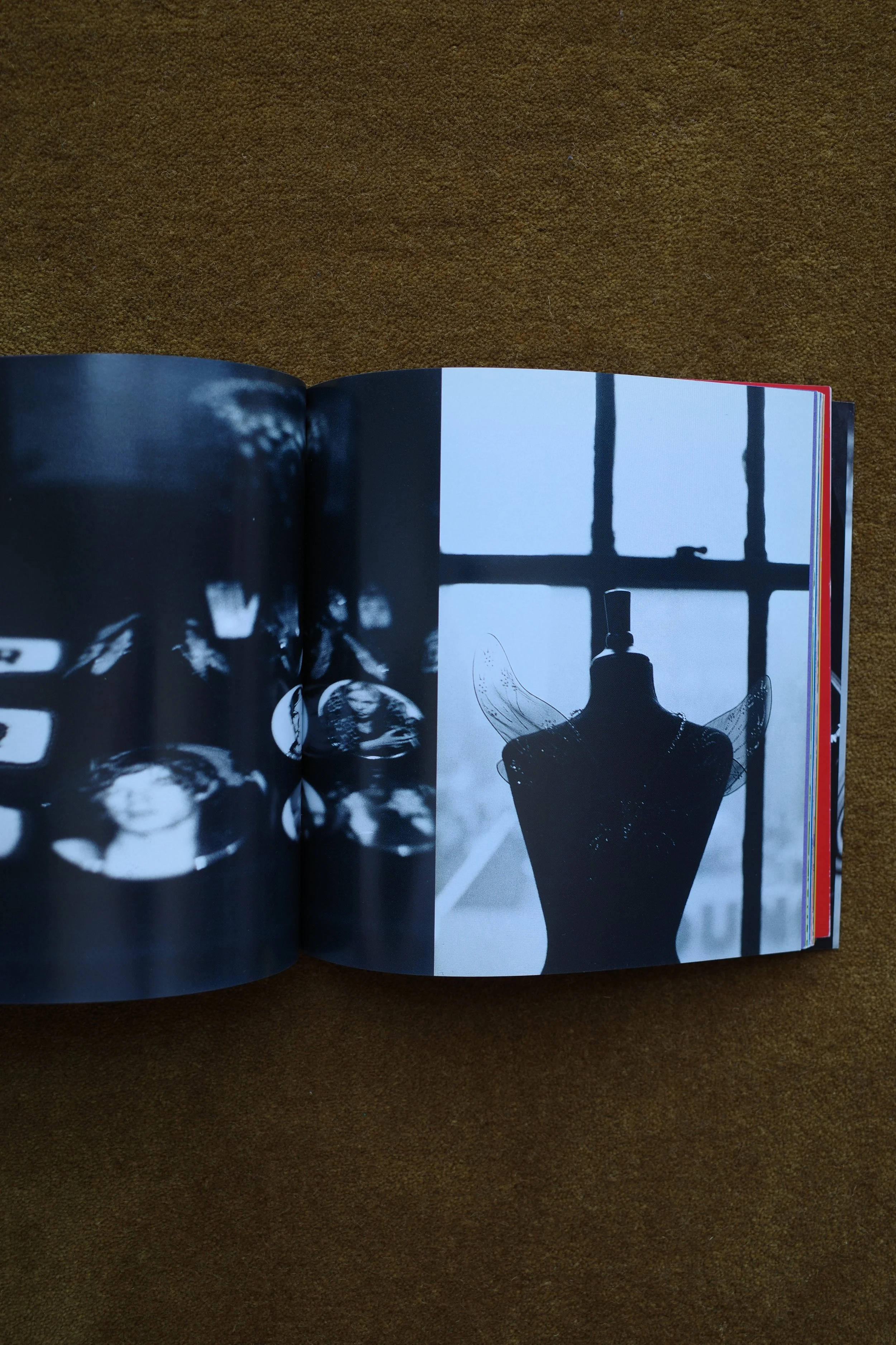 Elein Fleiss - Hélène — Ocha Books