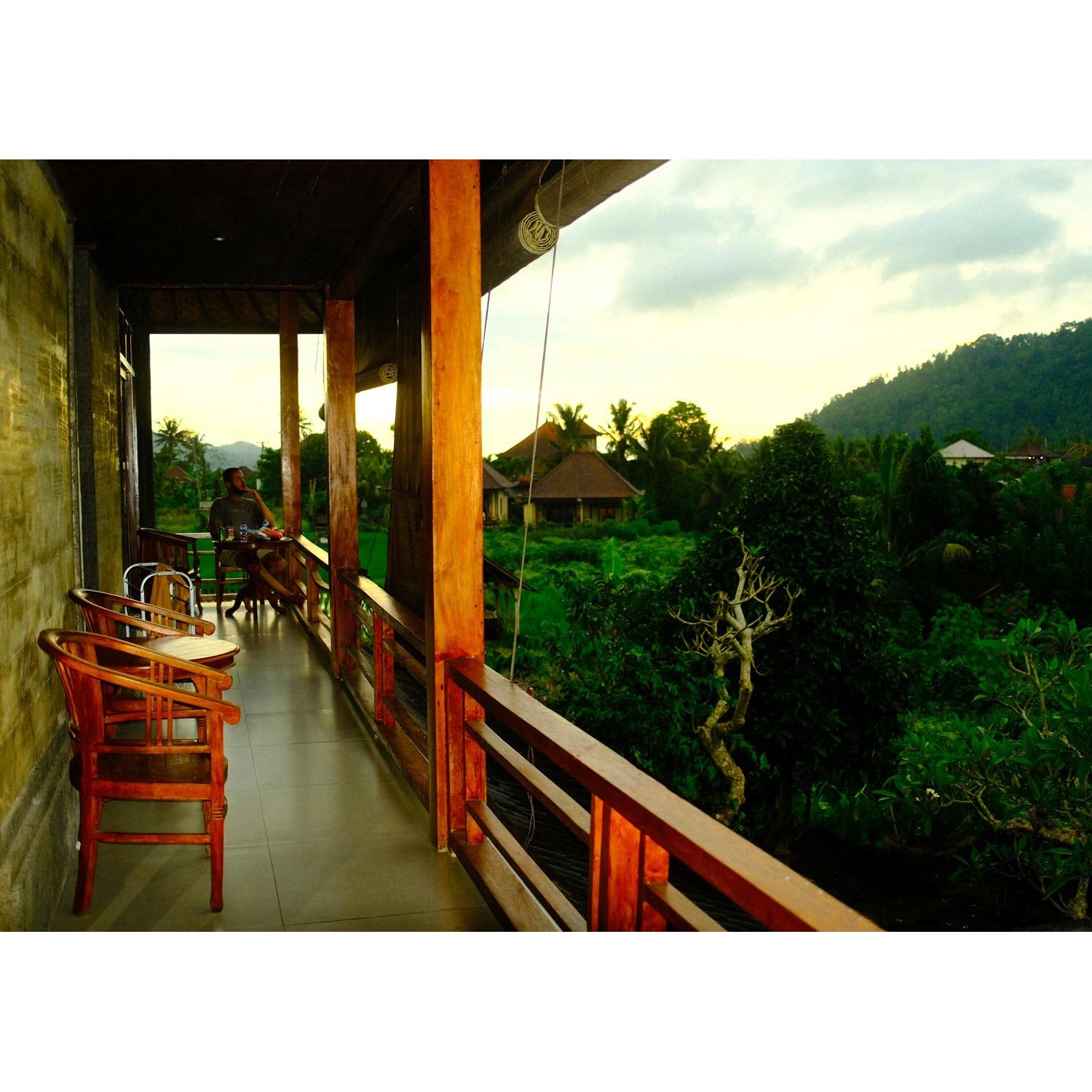 elise_leveque_bali_6_carre.jpg