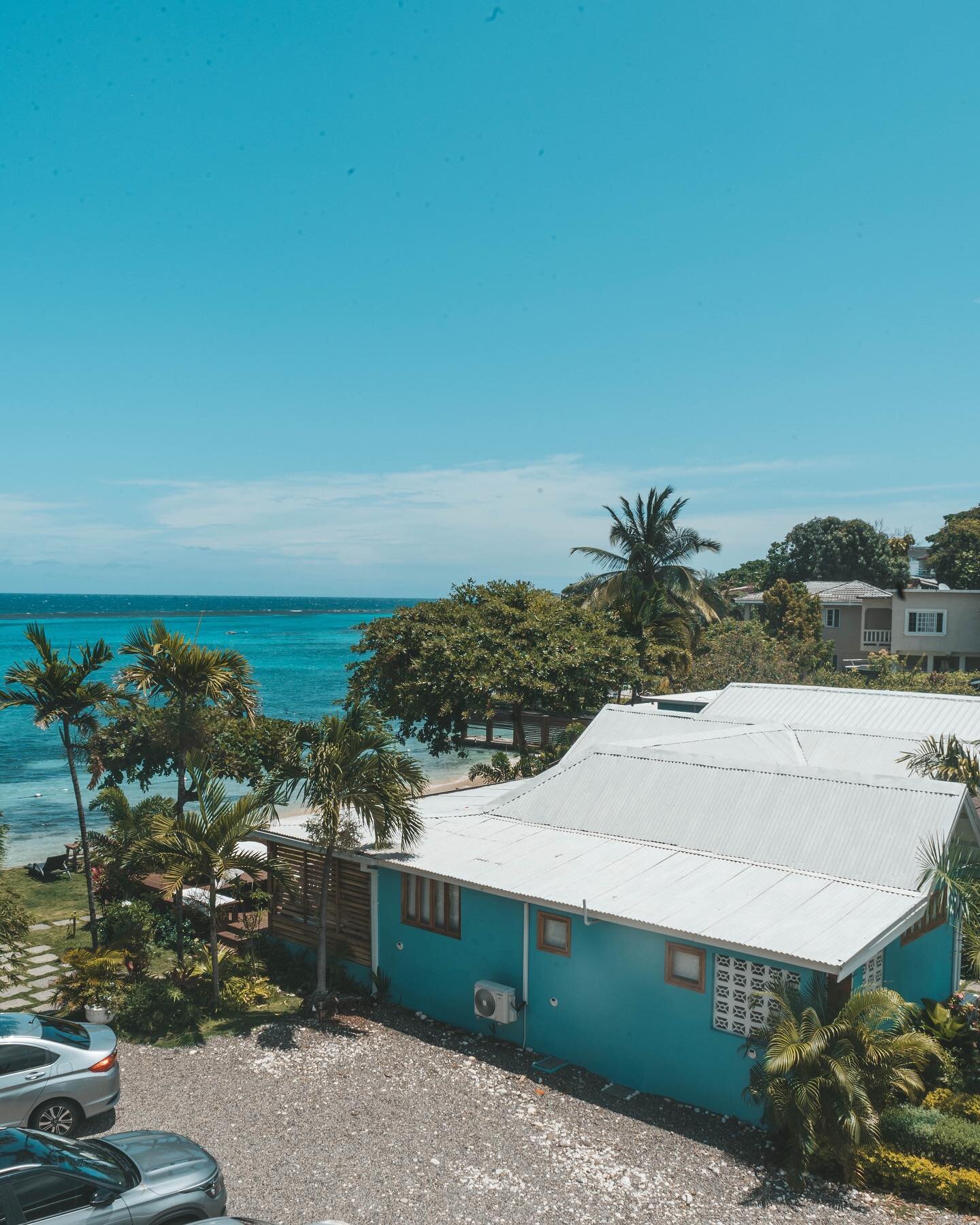 [NEW BLOG POST] &ldquo;The Best Friday Night Parties in Kingston, Jamaica&rdquo;

Jamaica is not only known for its pristine beaches, pretty waterfalls, and lush jungles; Jamaicans know how to party, so there&rsquo;s never a shortage of things to do 