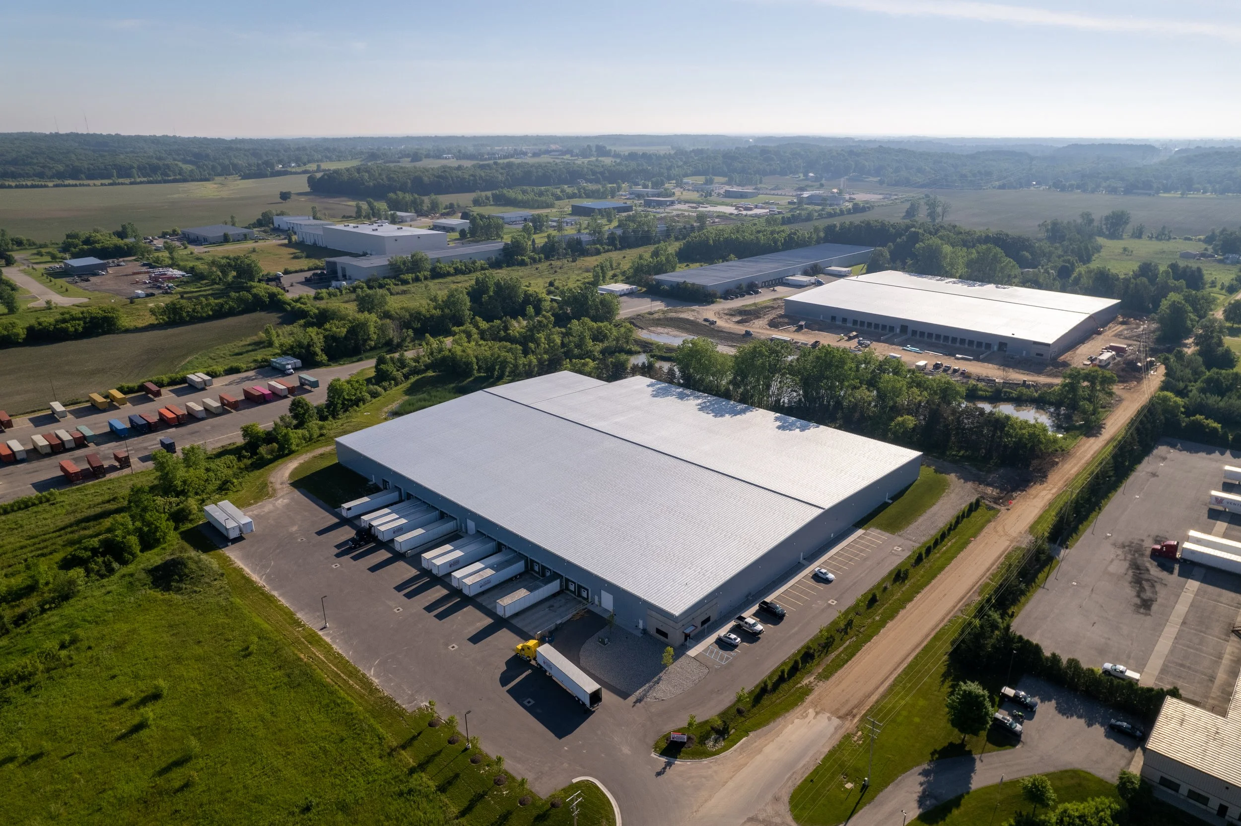 Electrical installation for Classic Transportation’s 145,000 sq-ft distribution facility.