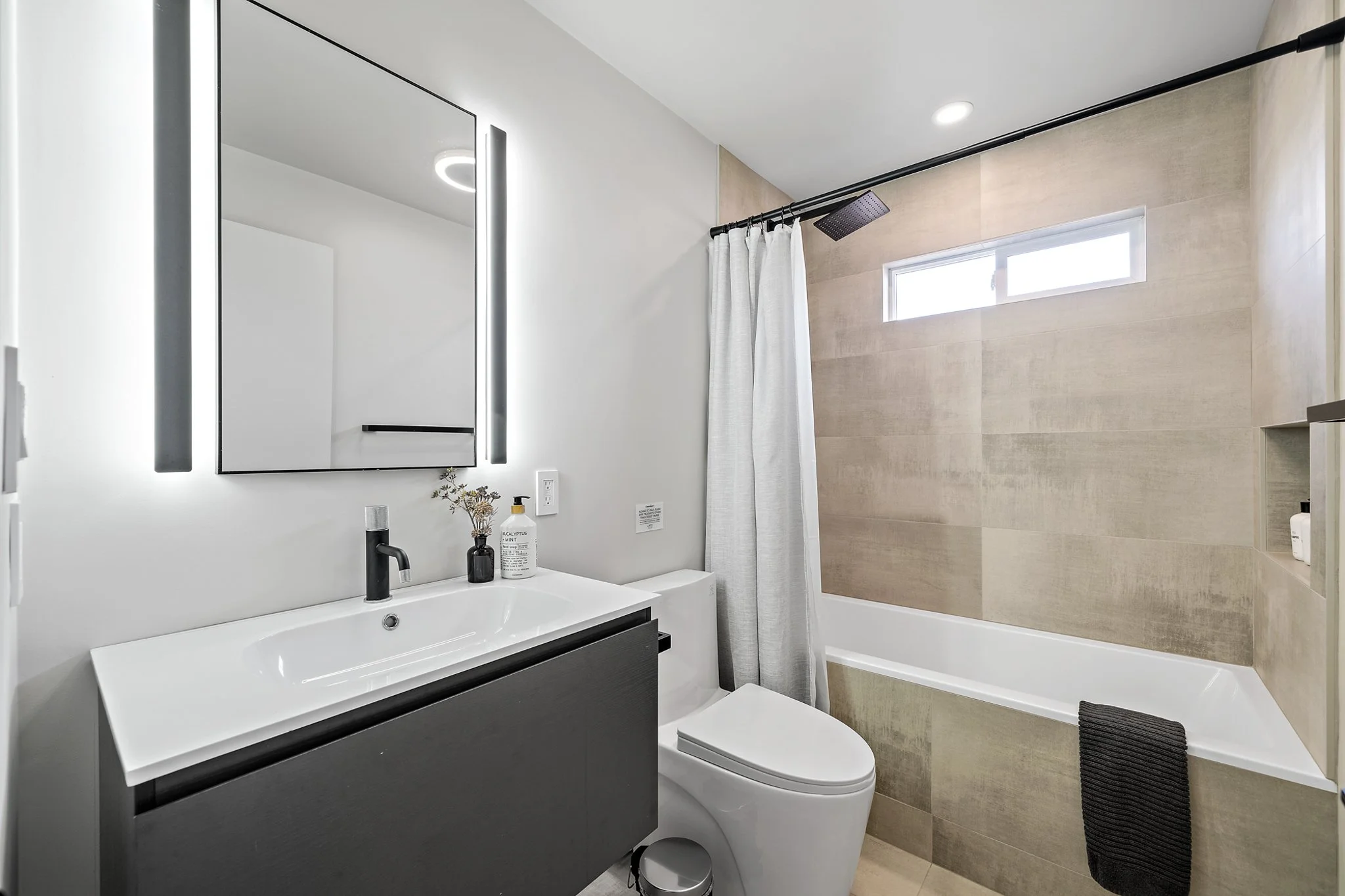 8-1-familybath.jpg