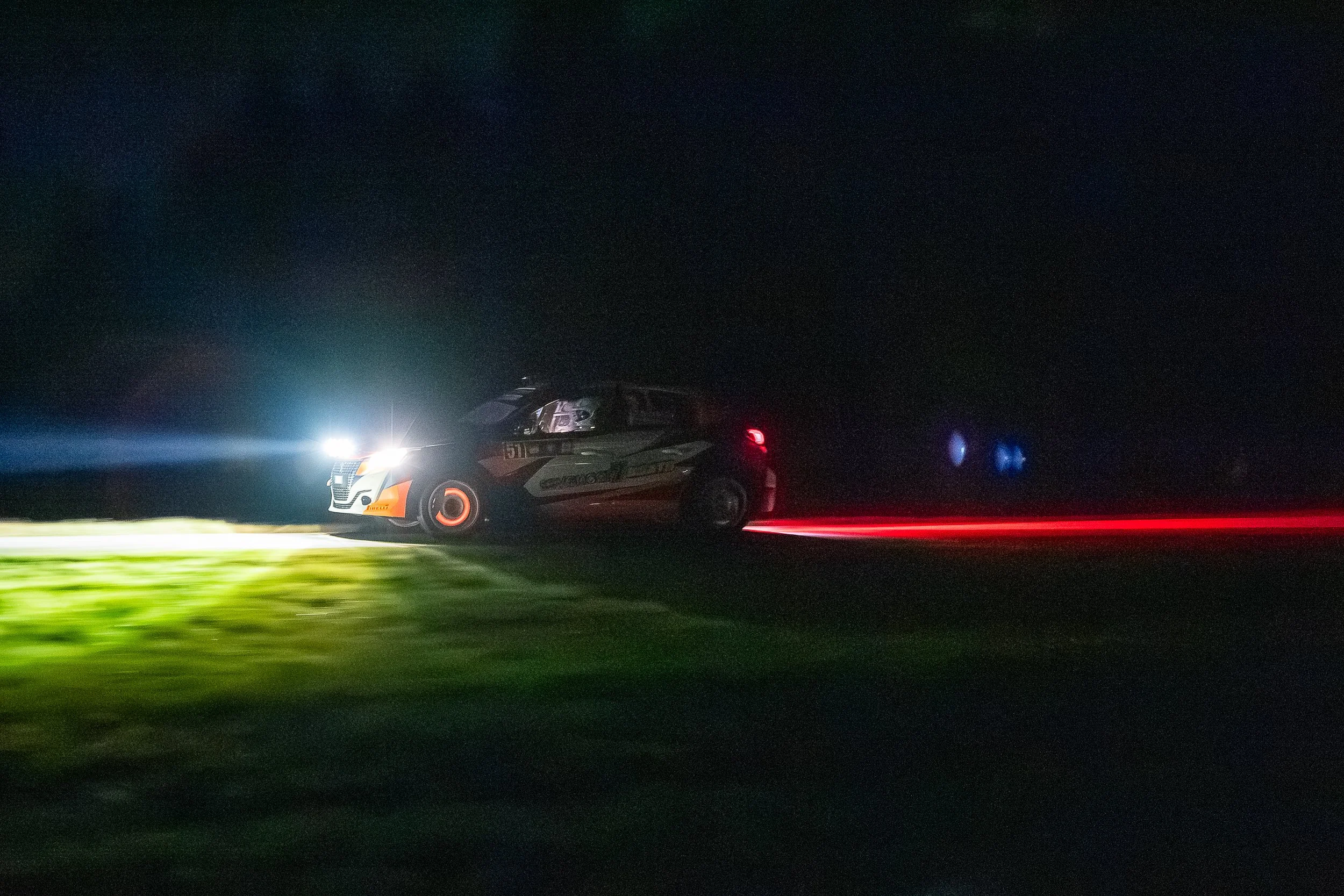 LS4_7823.jpg