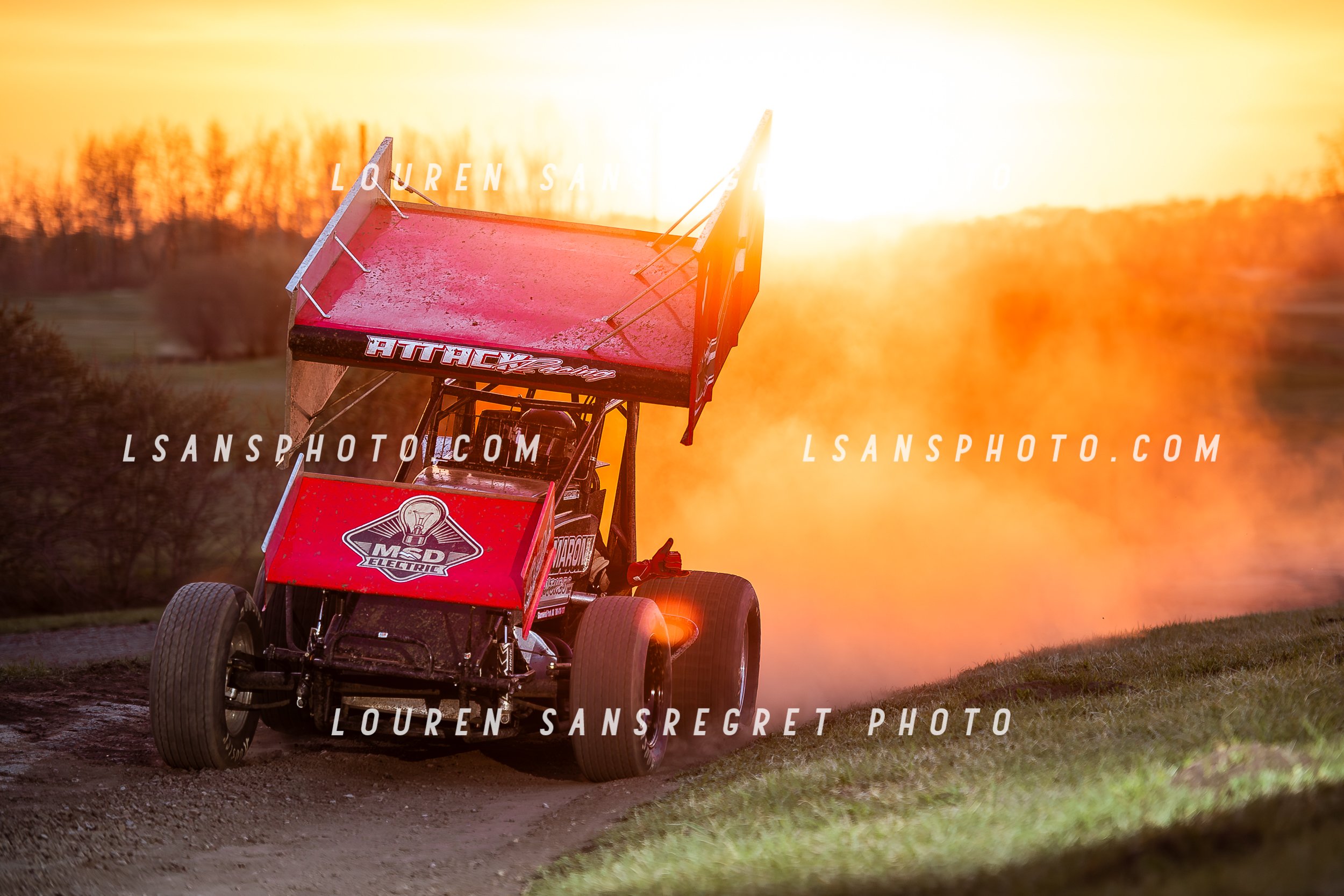 LS3_3211.jpg