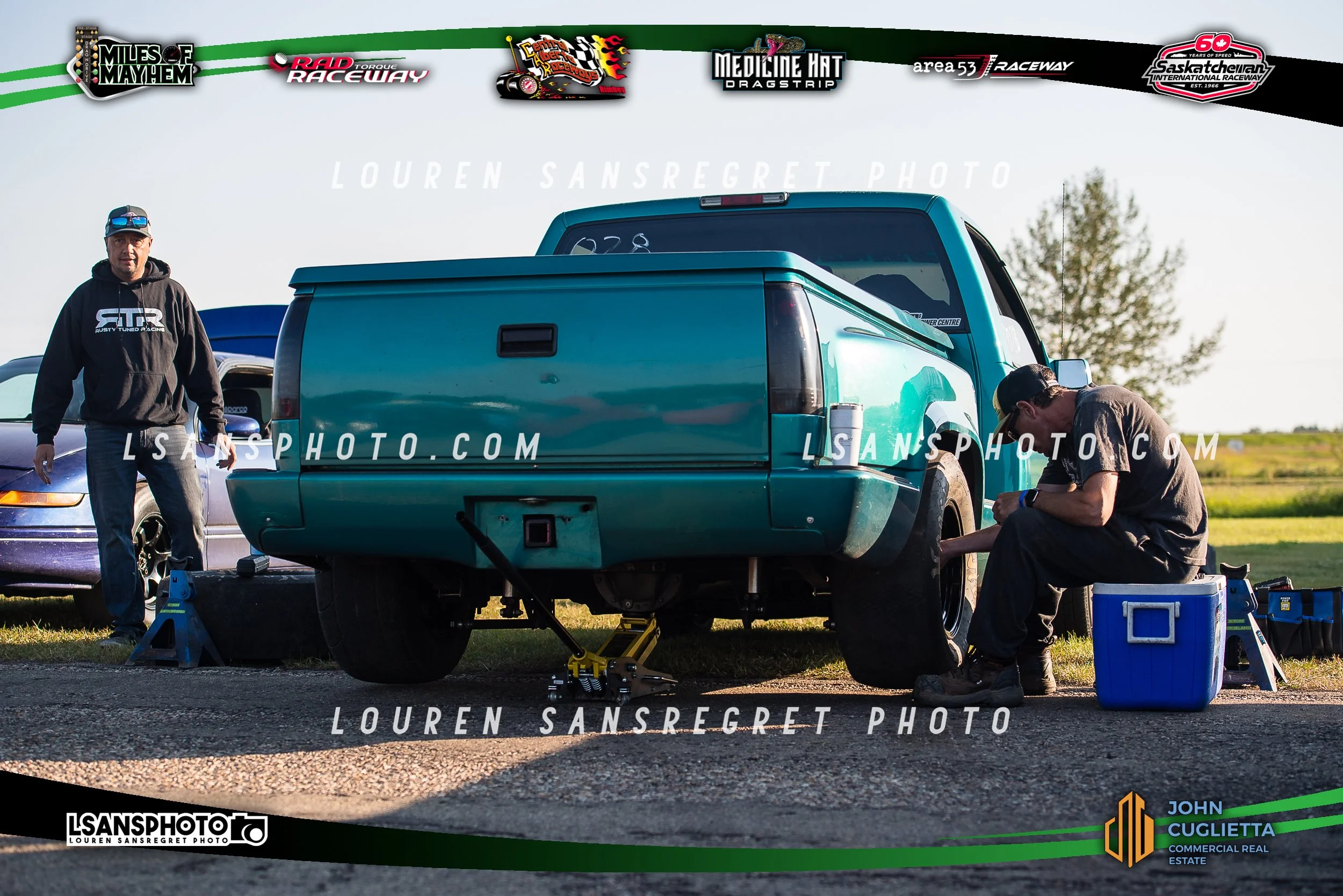 LS3_3211.jpg
