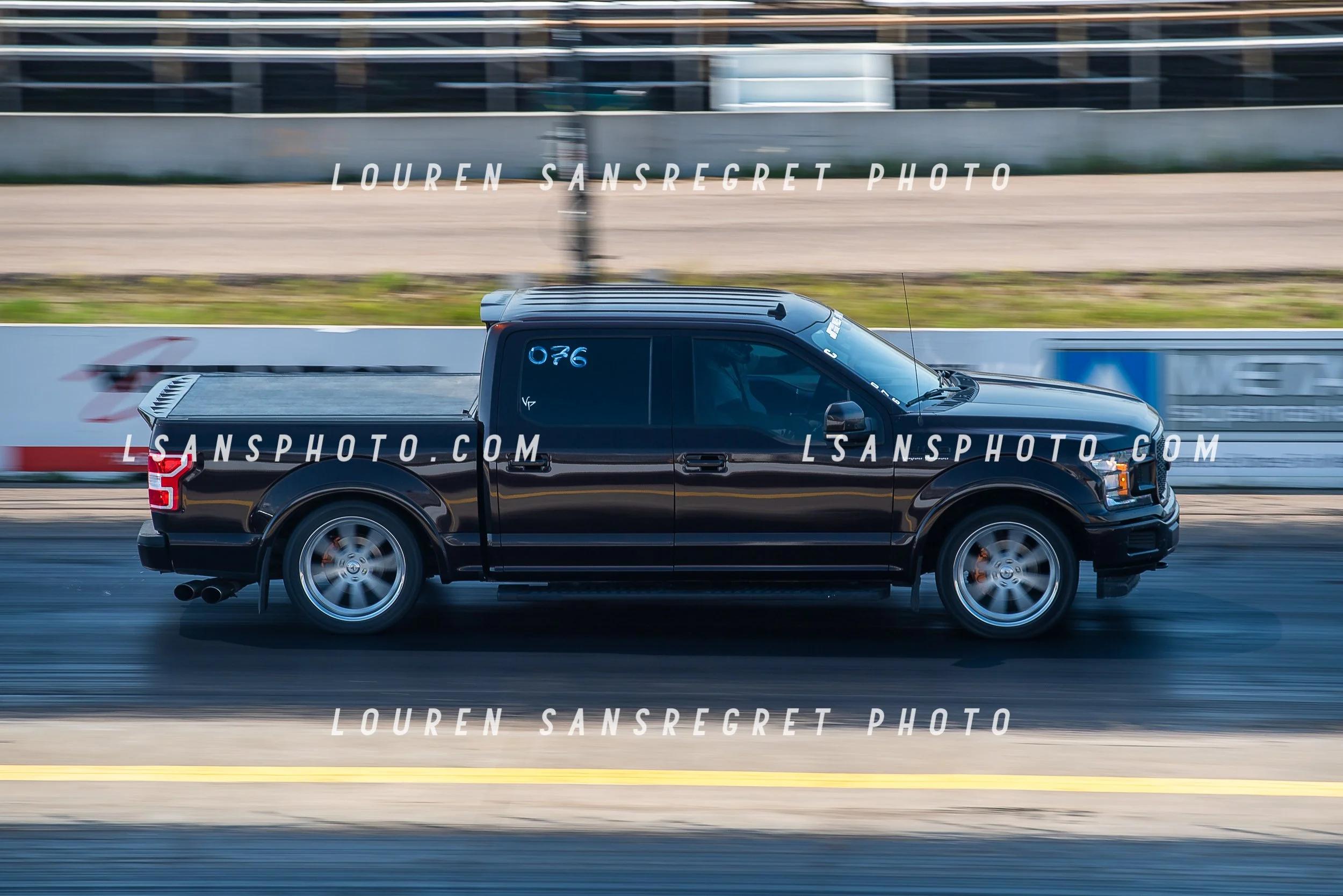 LS3_6969.jpg
