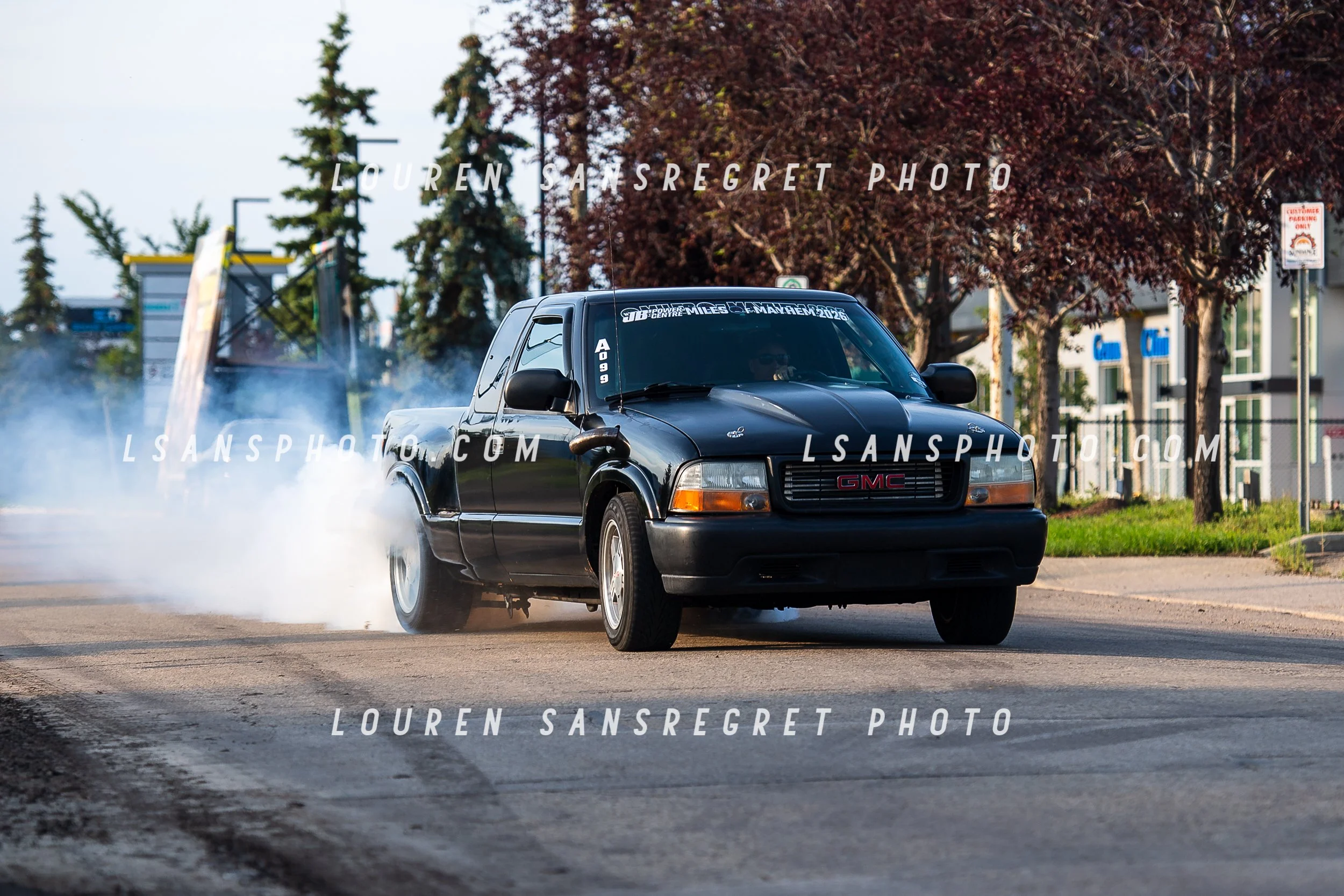LS3_4932.jpg