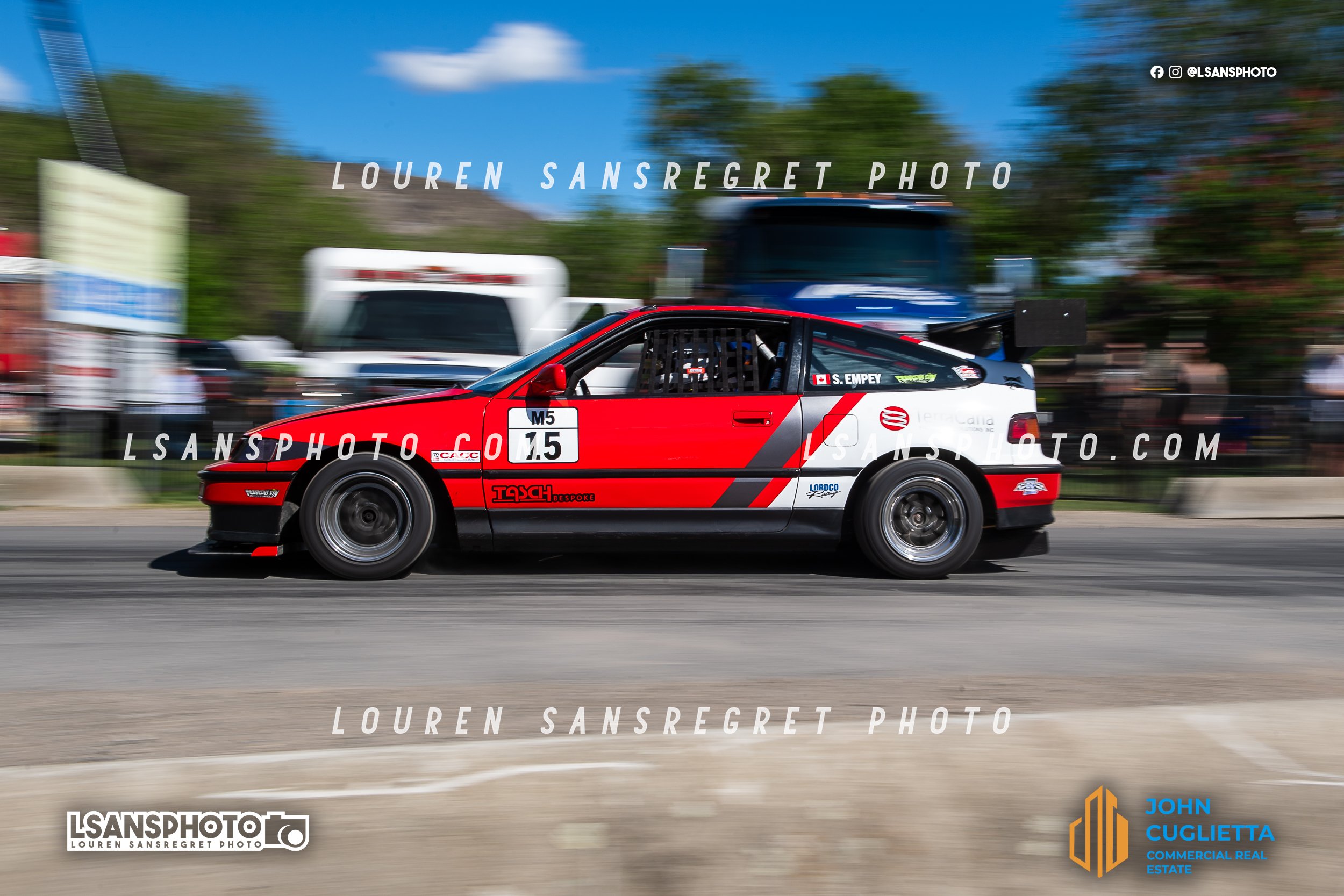 LS4_5890.jpg