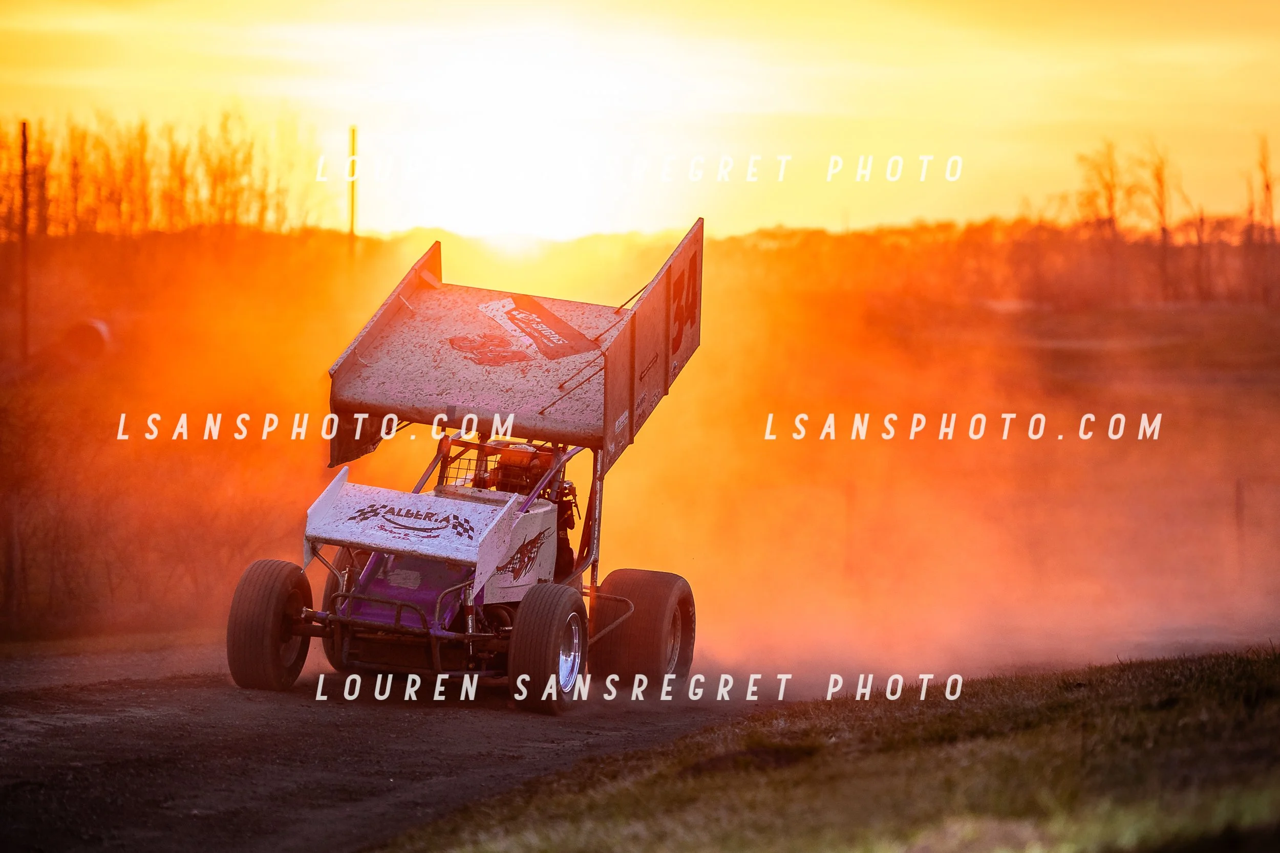 LS3_3213.jpg