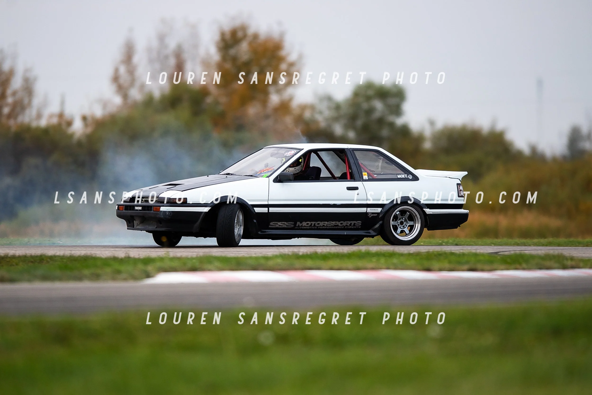 LS3_6925.jpg