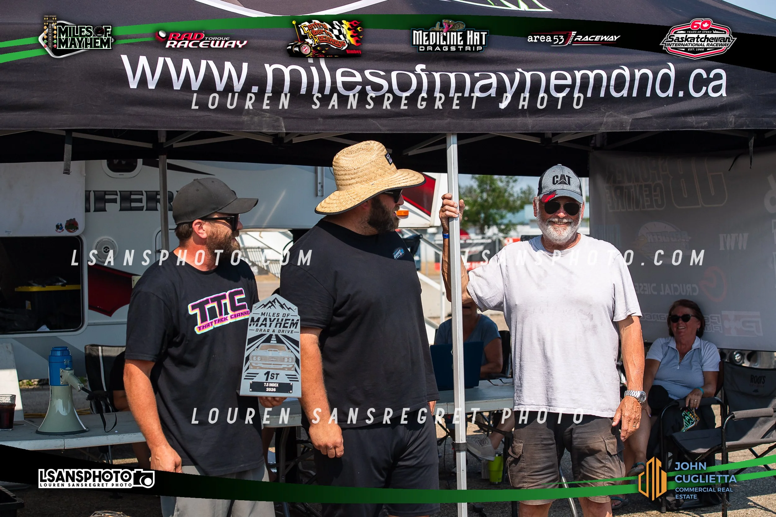 LS3_7991.jpg