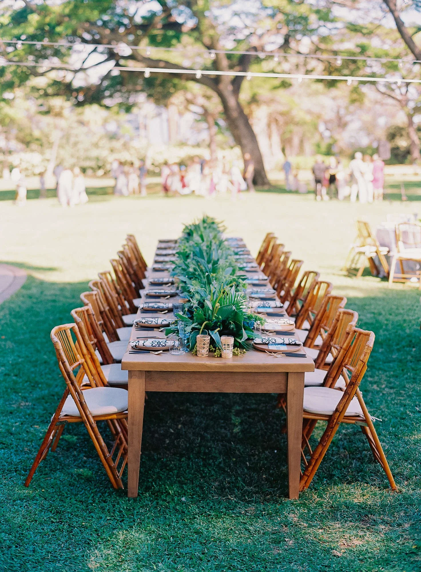fine-china-rentals-maui-01.jpg