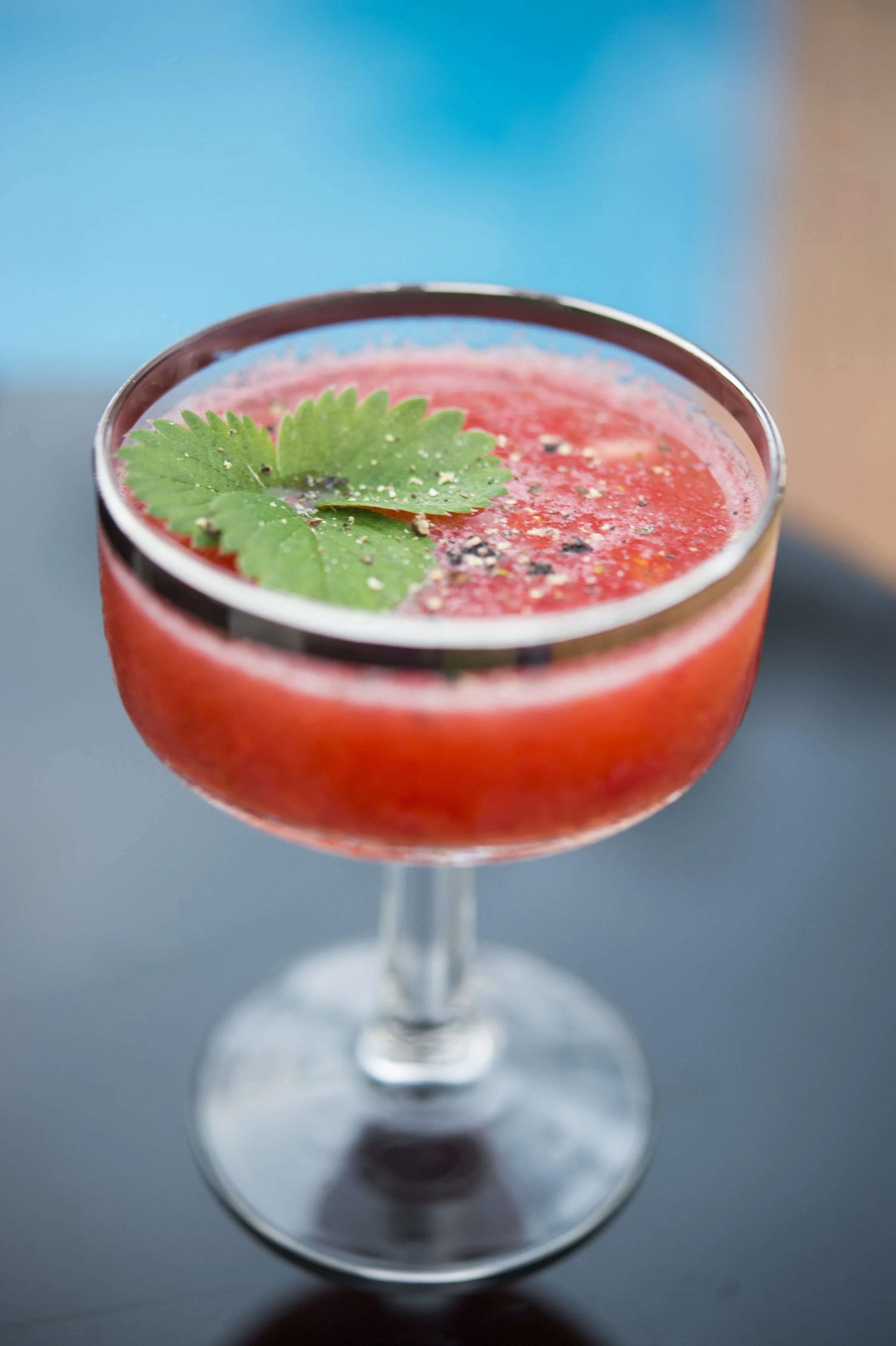 Silver Rim Vintage coupe strawberry.jpg