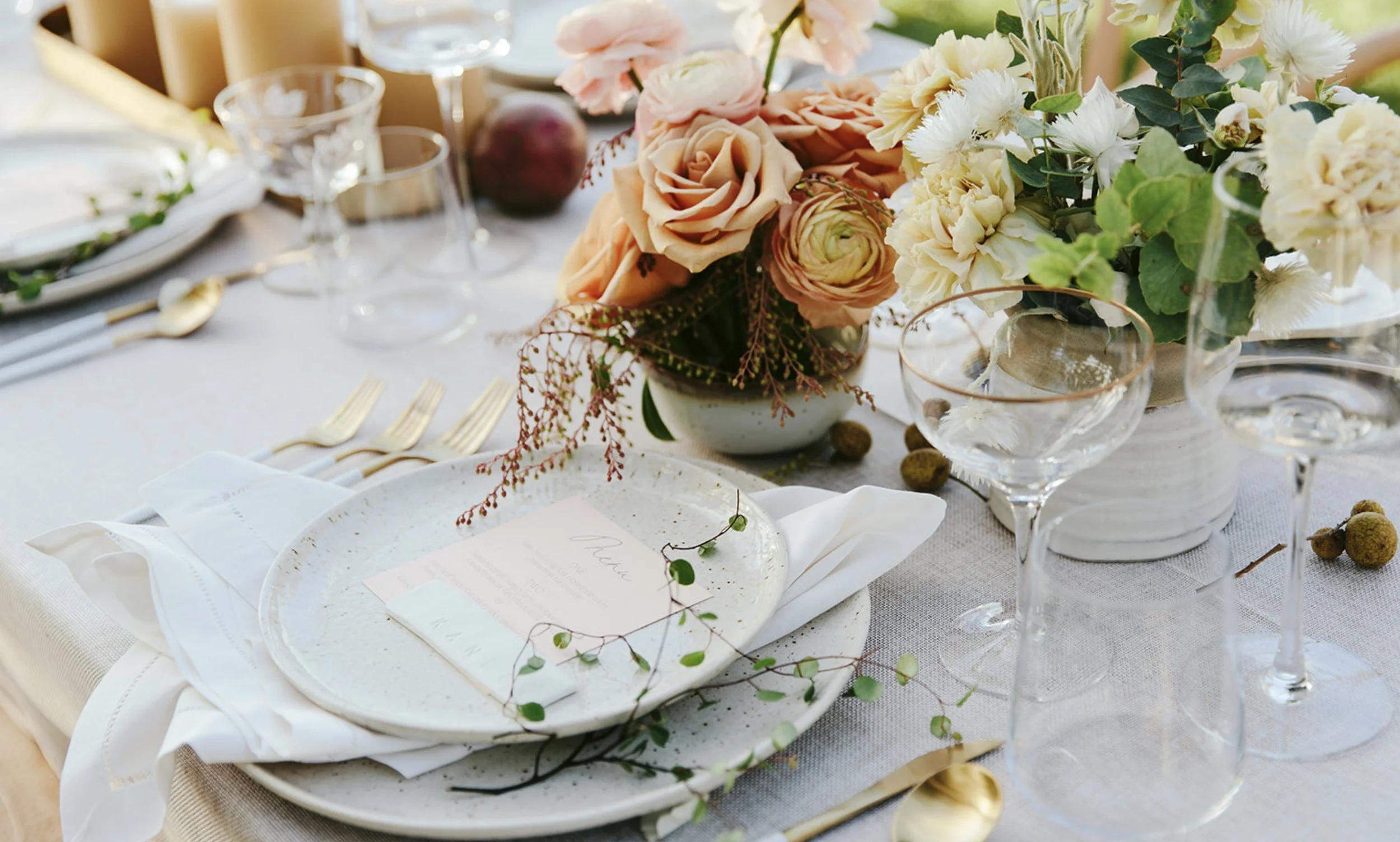 sand_vintage Juliette coupe_grace white_kalena.jpg
