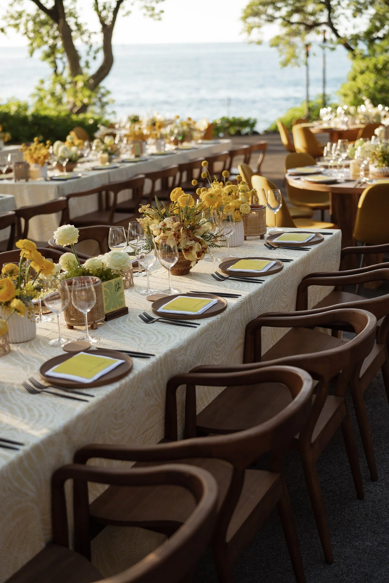 wedding-napkin-rentals-maui-06.jpg