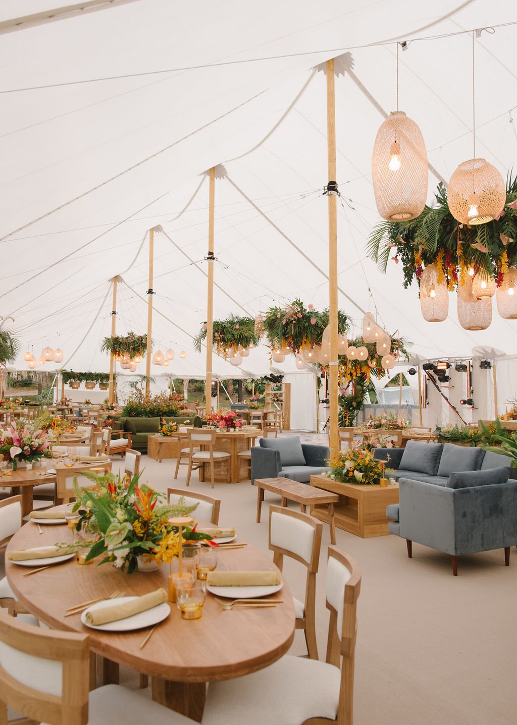 wedding-rental-company-maui-hawaii-4.jpg