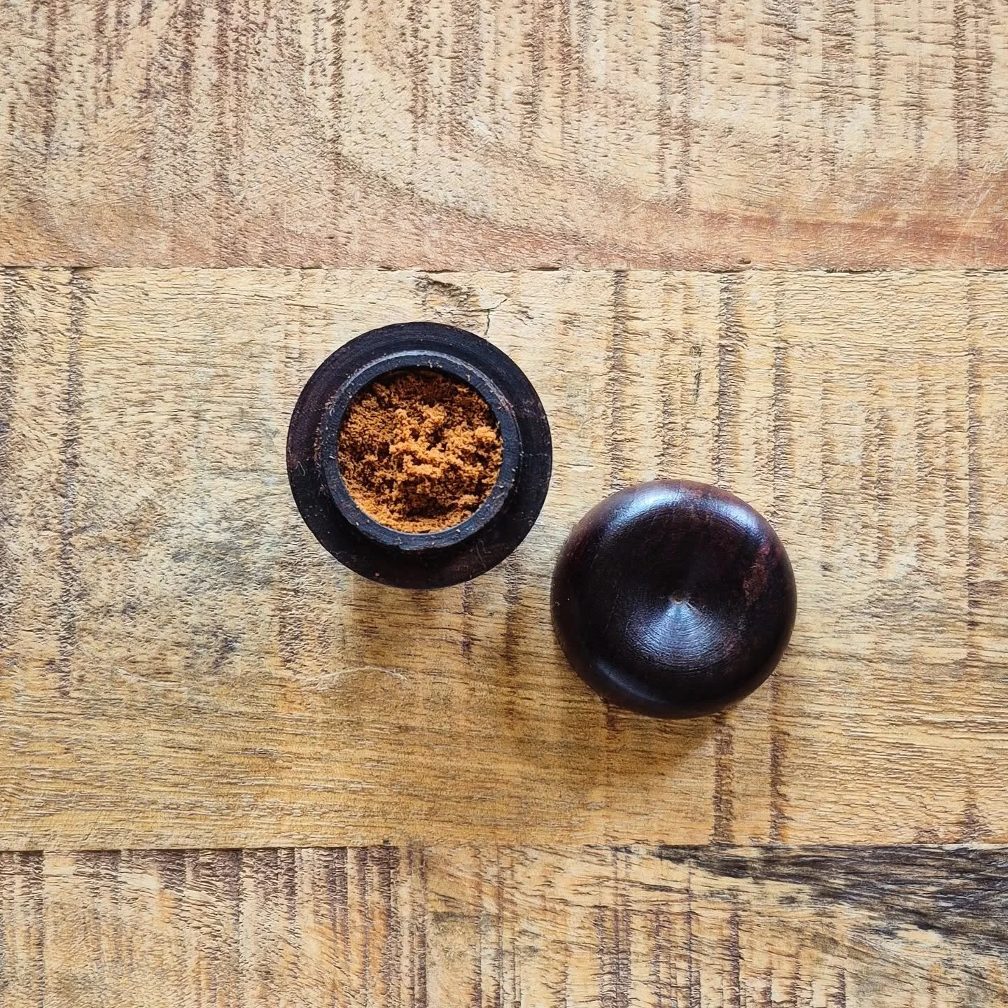 There's something about the way Javadhu lingers... that soft mix of sandalwood and herbs. 
It's been a part of daily life in South India for centuries, and I've kind of made it my own. Sometimes I rub a little into my hair, other times I'll mix it wi