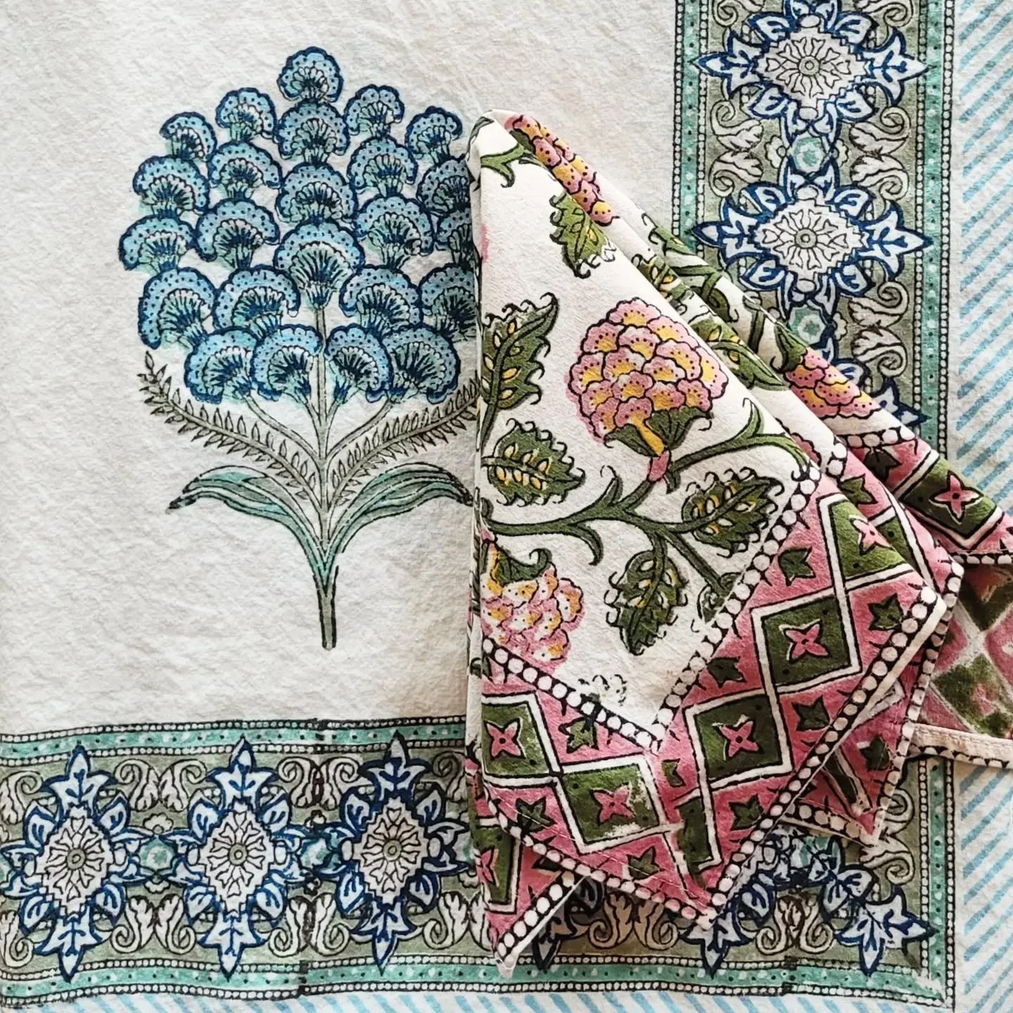 Summer tables don't need matching sets. They need pieces that feel collected, personal, and lived with.

Tamra's take: sun-washed colors, hand-block prints, and the freedom to mix patterns instead of match them. Think layered, not coordinated.

Which