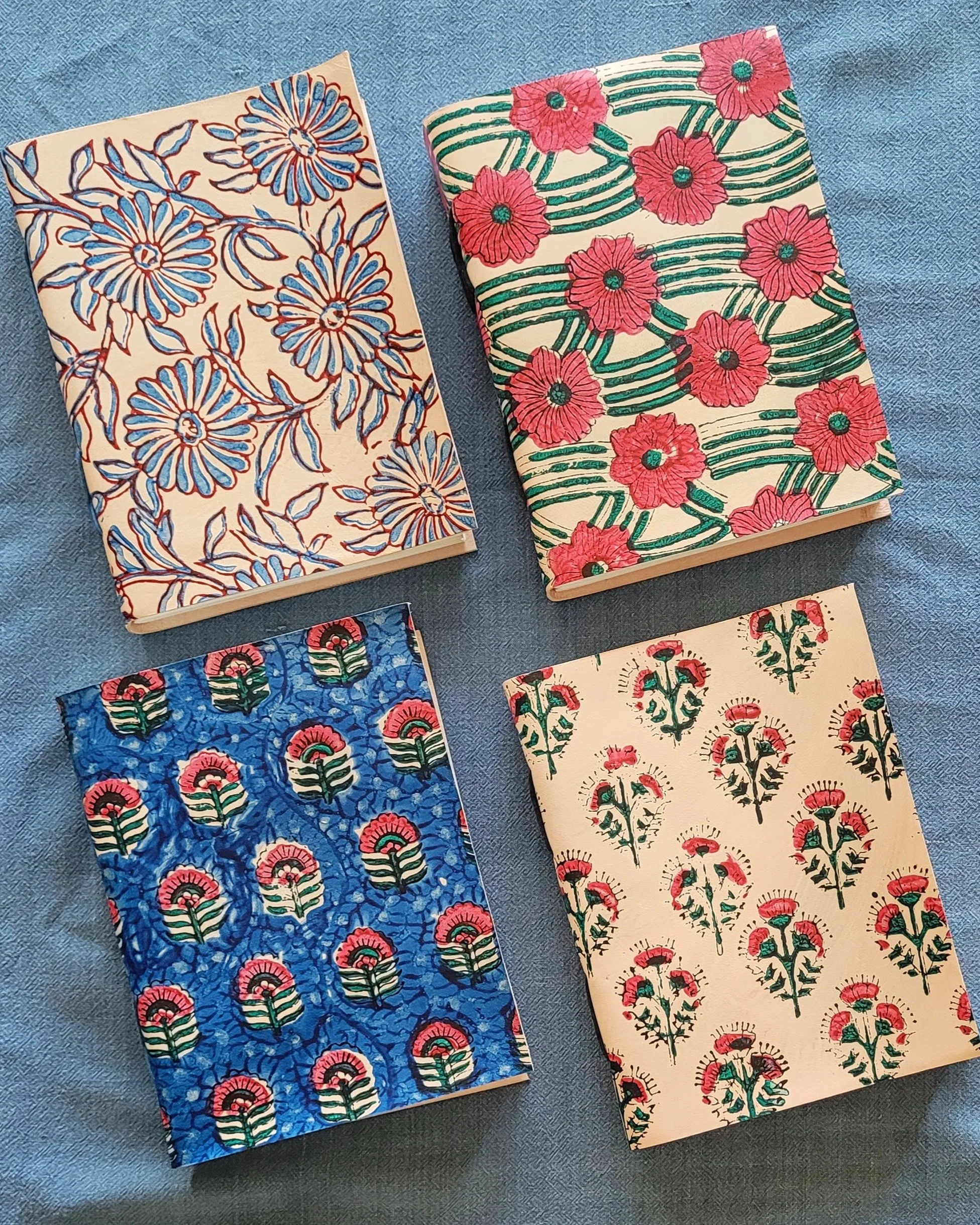 Group of 4 Hand-printed leather journal in floral design – handcrafted in India