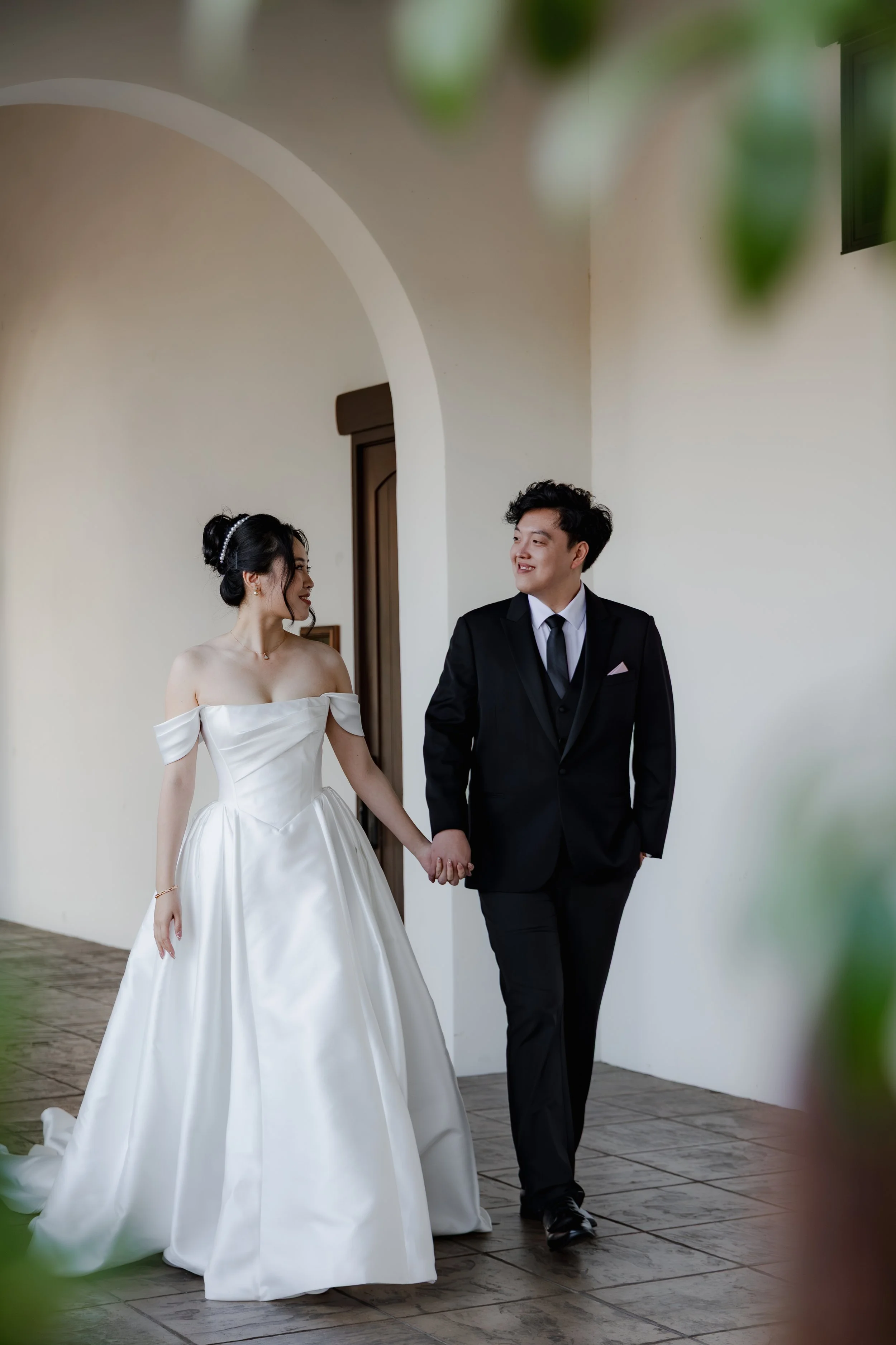 Fallbrook Estate Wedding in Fallbrook, California | Xueyu &amp; James' Romantic Black Tie Day