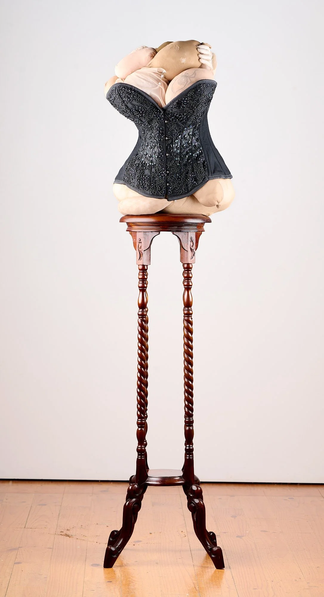 Hannah Dando  - Bodies, Self-Portrait