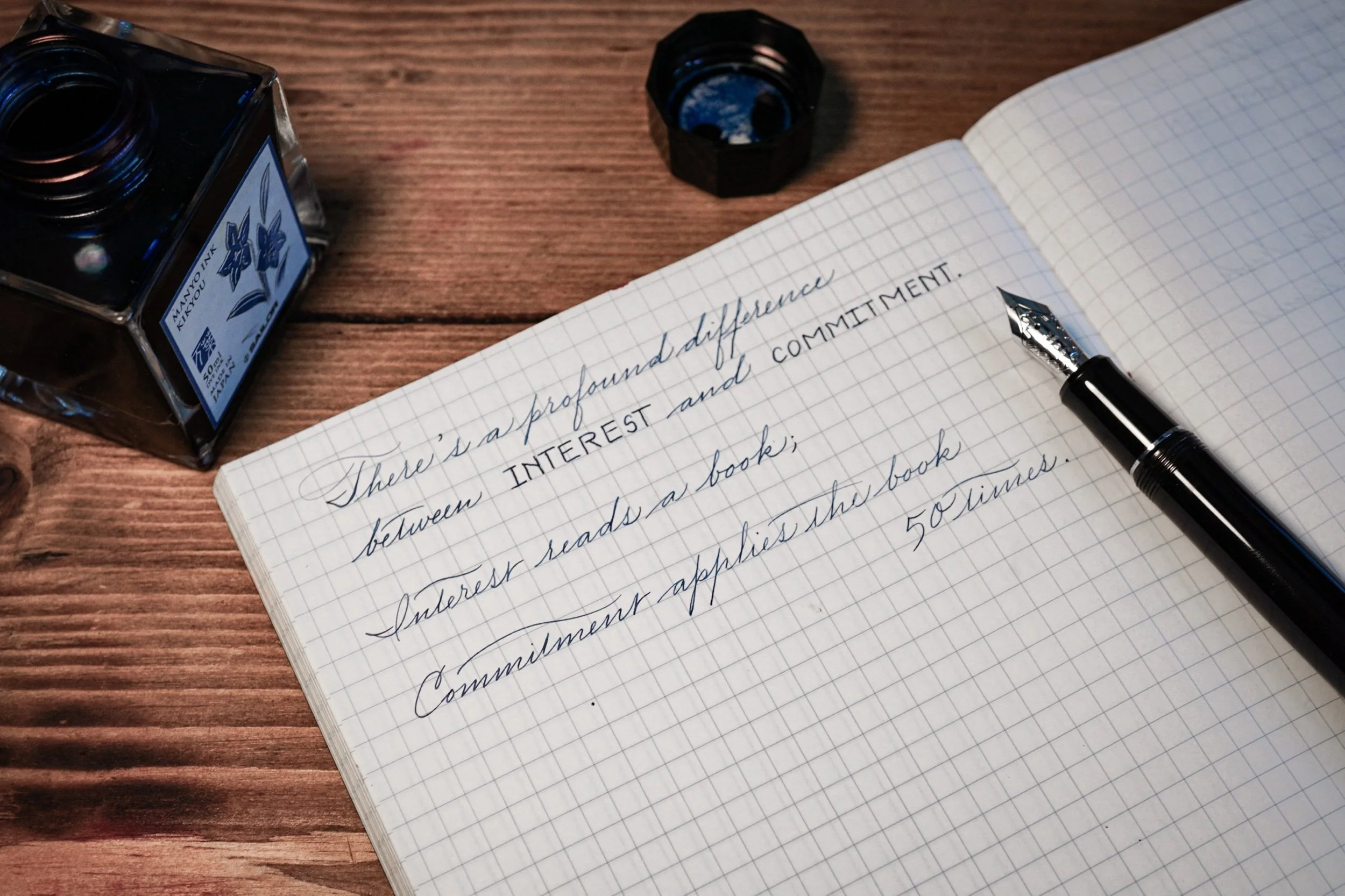 writing sample with an Pilot EF nib - looks really black under normal lighting