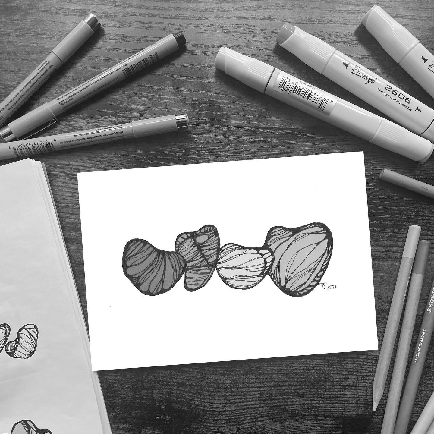 happy valentine’s dayπ«ΆπΌ
Throwback to a piece from my 2021 heart series. 
5x7”
marker and micron on paper 
#heartart #happyvalentinesday #happyvday #heartartwork #anatomical #anatomicalart #heartmonth #ourhearts #heartday #anatomy #me