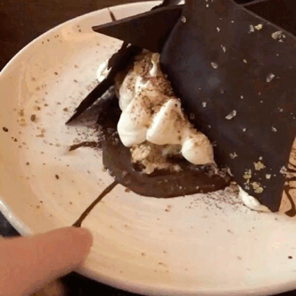 154460531609_9.gif