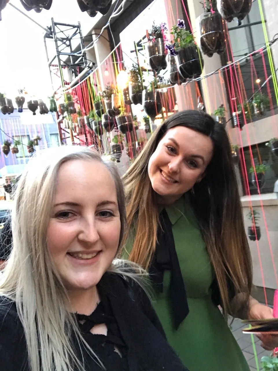 152446676026_2.jpg