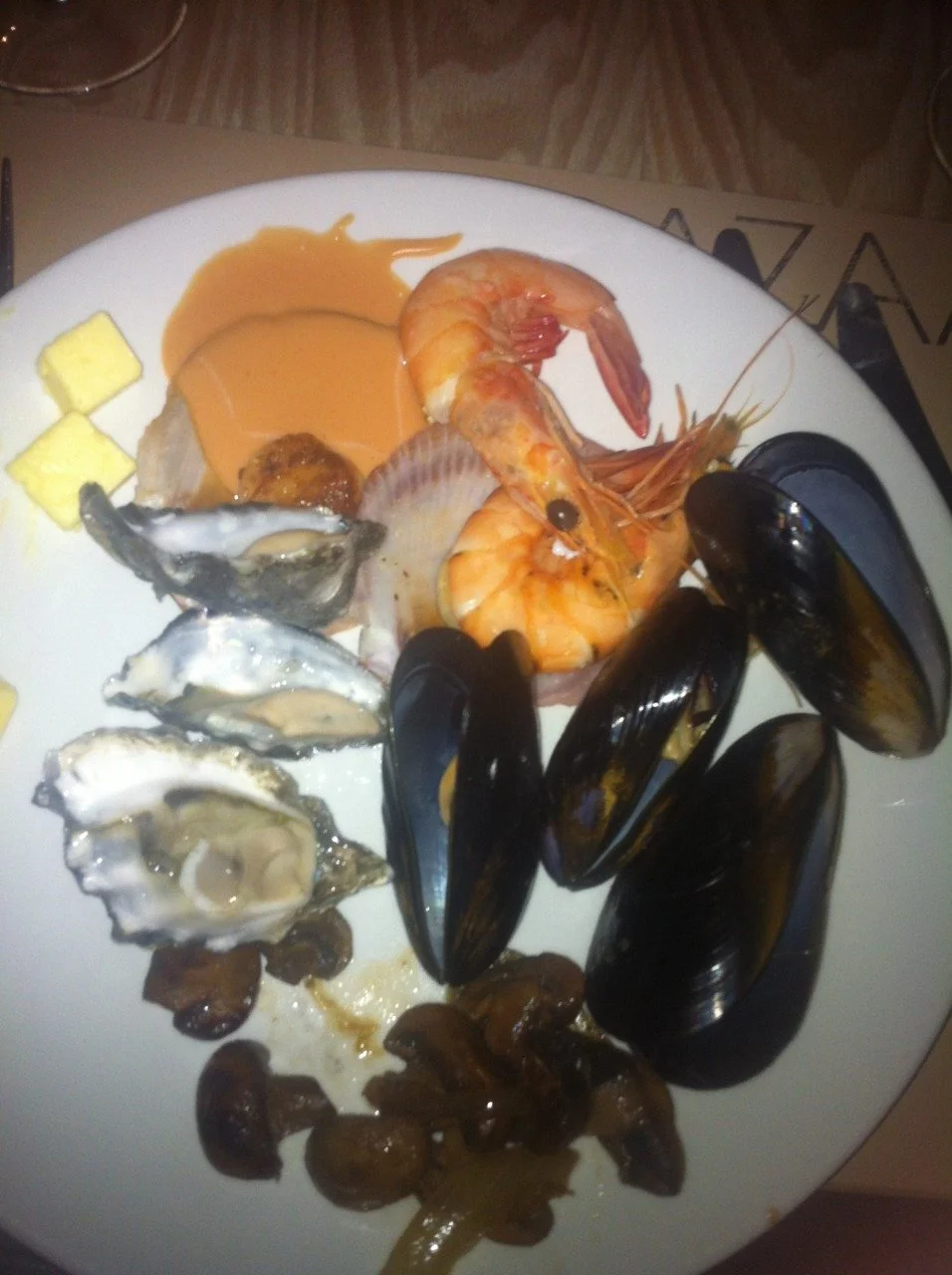 16110881023_1.jpg