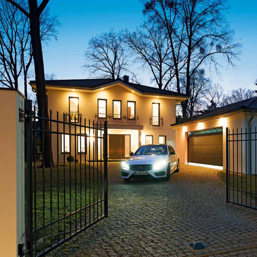 Pogoni garažnih in dvoriščnih vrat 2019.png